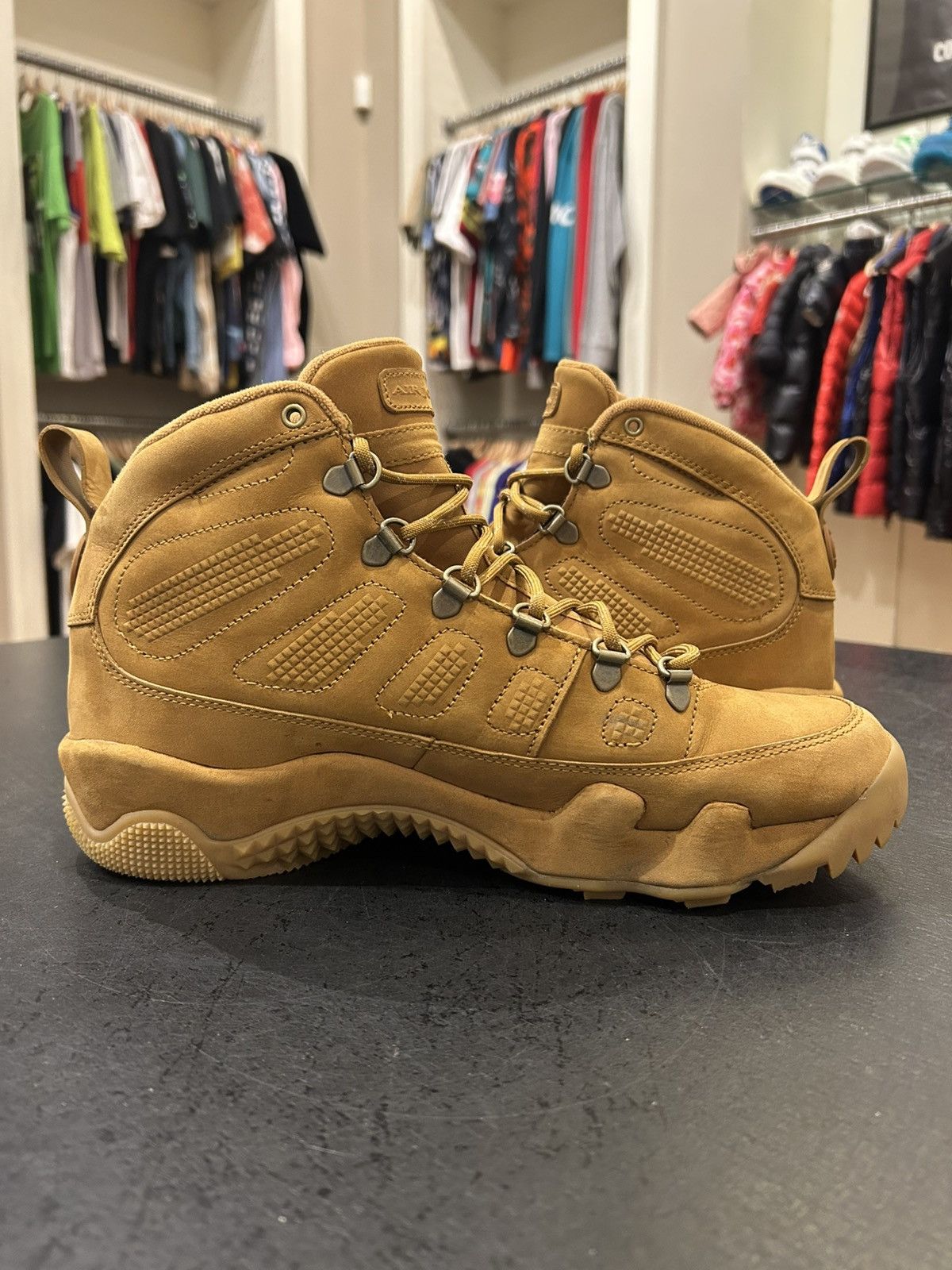 Jordan Brand Jordan 9 Retro Boot ‘Wheat’ Size US 11 / EU 44 - 3 Thumbnail