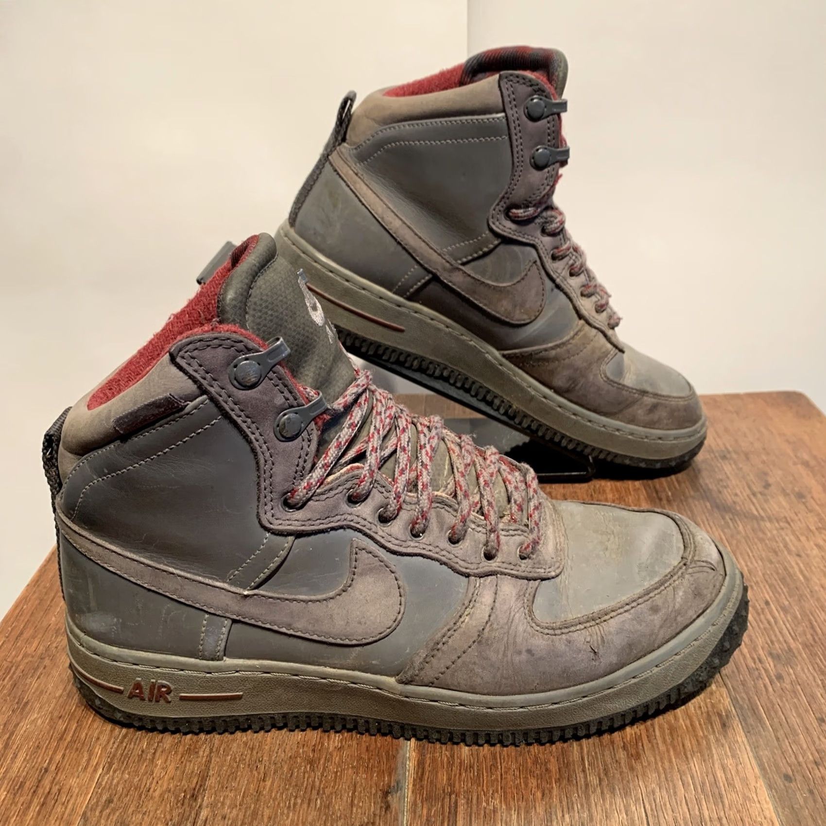 Nike Nike Air Force 1 High Men’s Sz 7 Cool Gray 537889-001 2012 Hiking Military Boot Sneakers Size US 7 / EU 40 - 2 Thumbnail