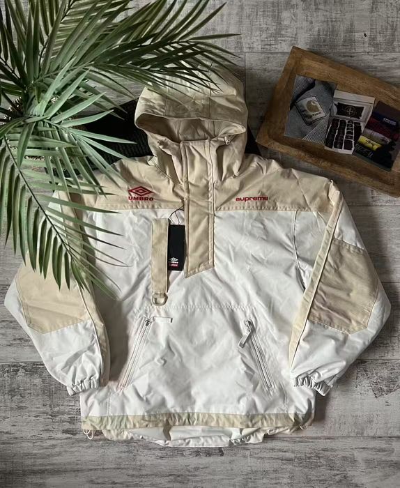 Supreme deals anorak jacket