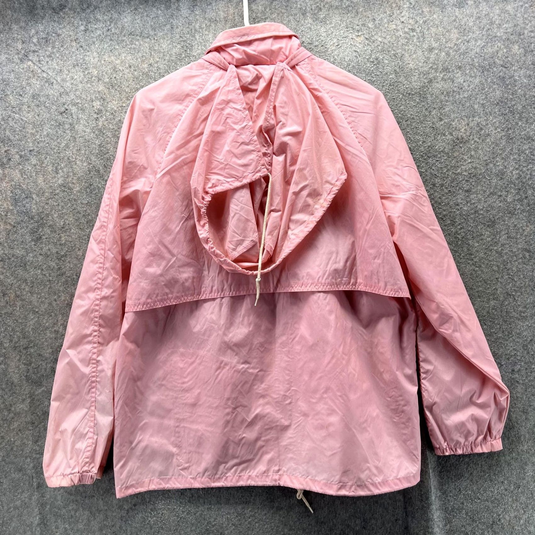 Vintage VINTAGE Woolrich Jacket Womens Large Pink Lightweight Hooded Windbreaker 90s Size L / US 10 / IT 46 - 2 Thumbnail
