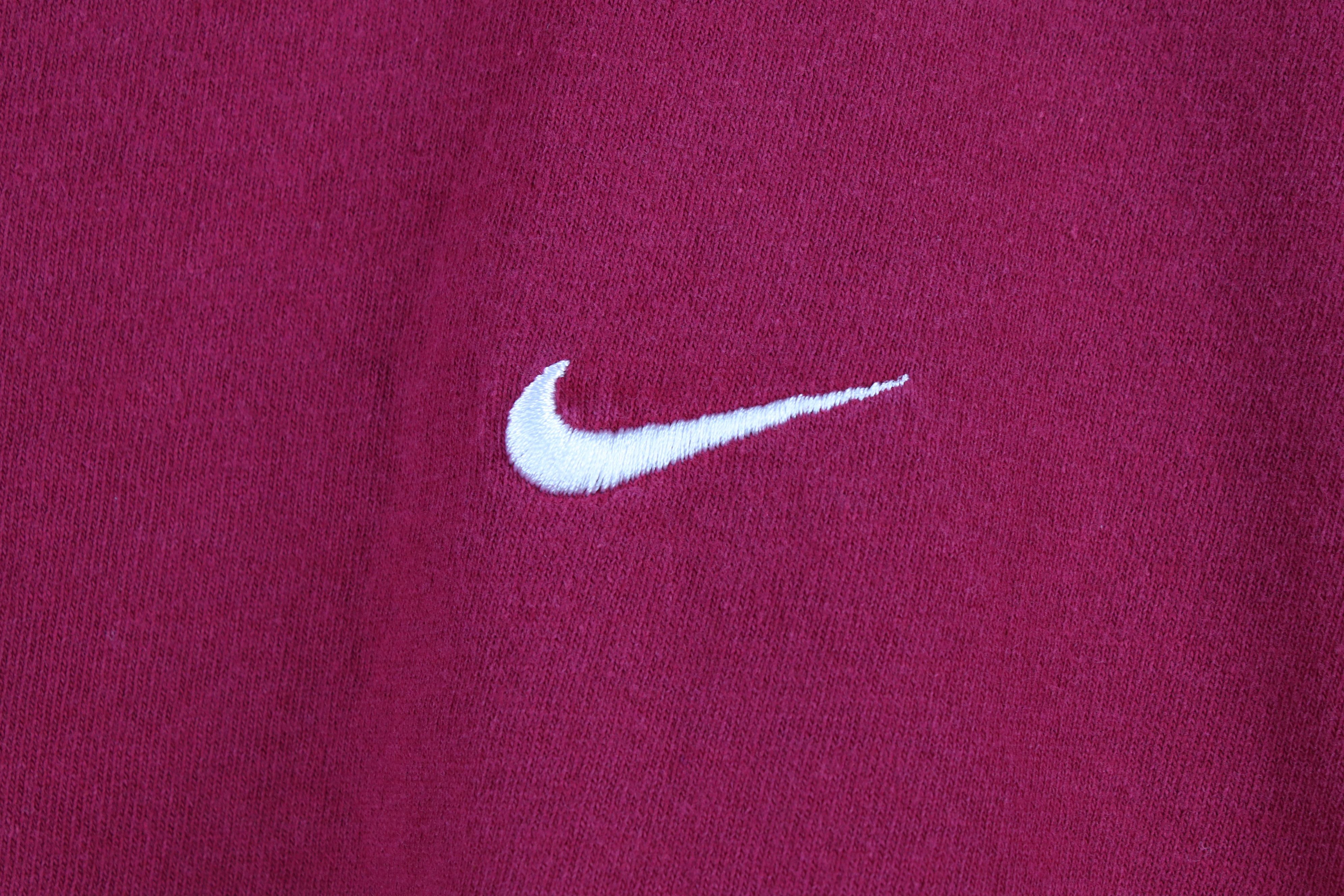 Nike × Vintage Vintage Y2K Nike Fit Travis Scott Mini Swoosh T-Shirt Red Size US XL / EU 56 / 4 - 4 Thumbnail