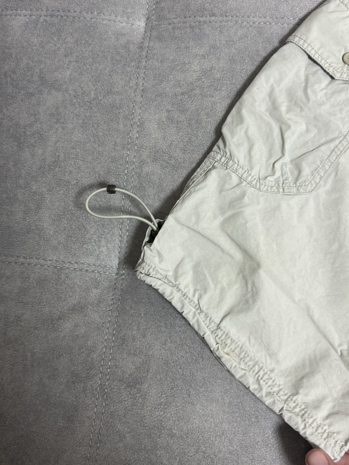 Nike Vintage Nike cargo Y2K shorts size M baggy military style Size US 32 / EU 48 - 13 Thumbnail