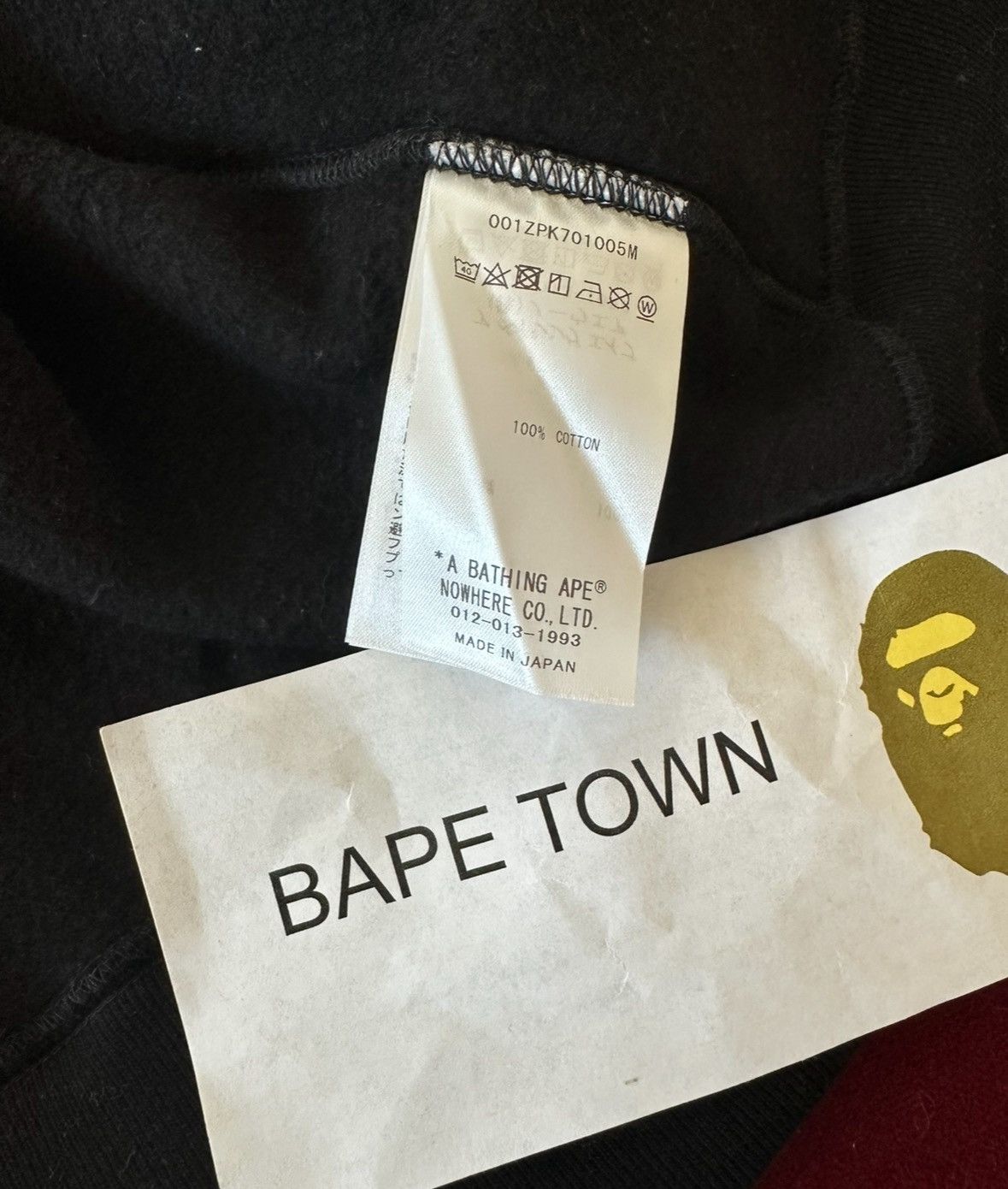 Bape 1ST CAMO FULL ZIP SHARK HOODIE (BLACK) Size US M / EU 48-50 / 2 - 5 Thumbnail