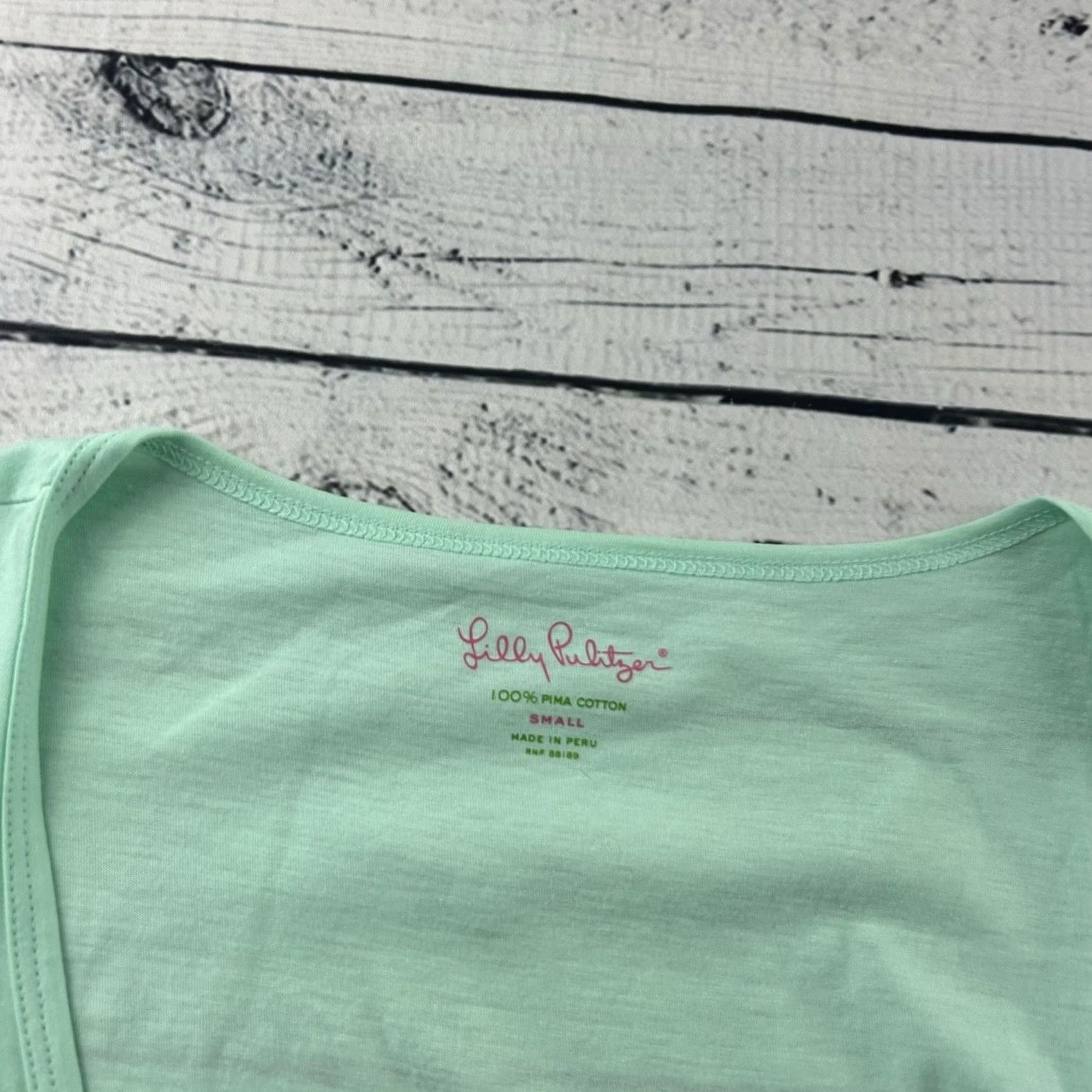 Lilly Pulitzer Lilly Pulitzer 100% Pima Cotton Short Ruffle Sleeve Top Women's S Green Blue Blouse Womens Short Sleeve Ruffle Accents 100% Cotton Size S / US 4 / IT 40 - 2 Thumbnail