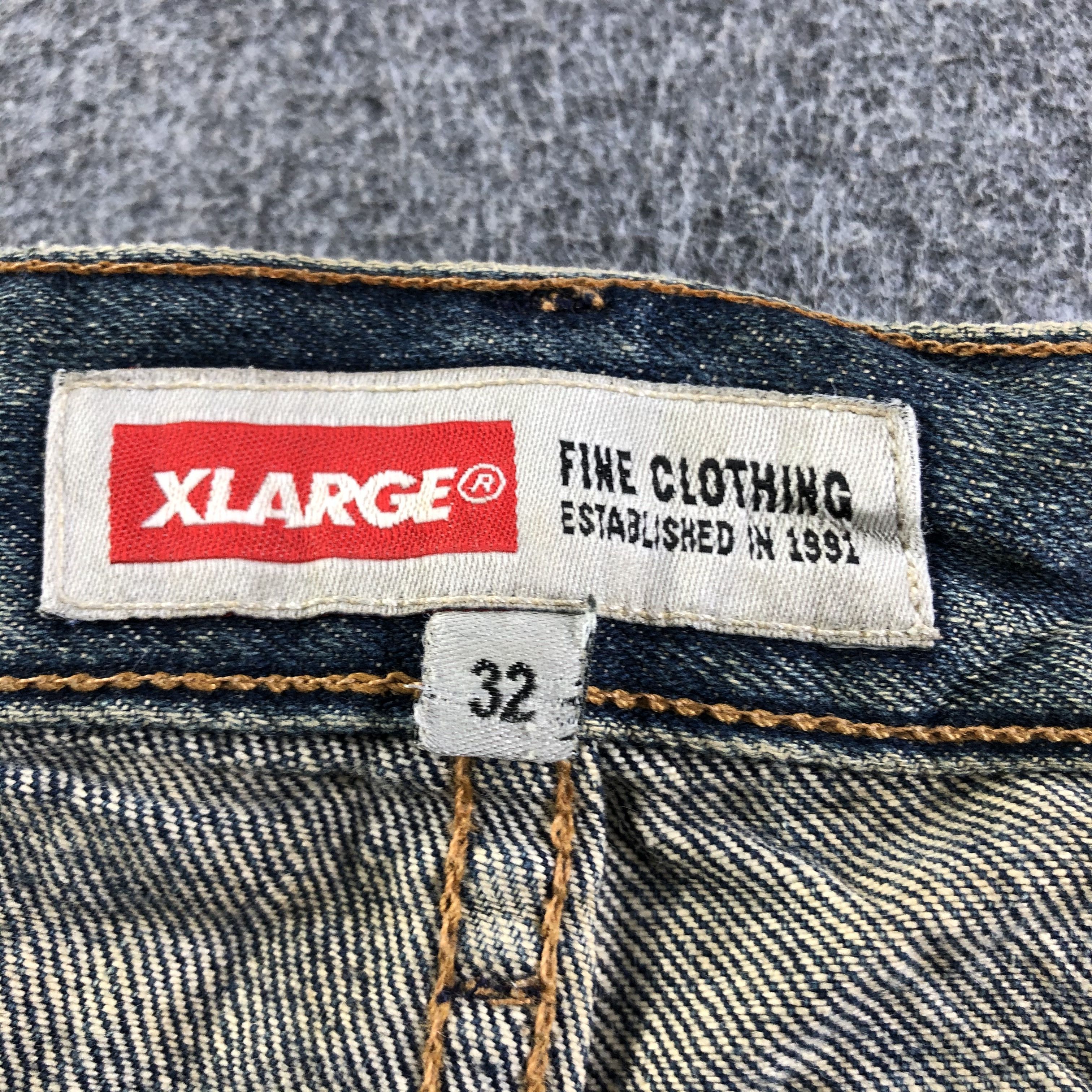 Vintage Vintage Blue Wash XLarge Jeans-J3945 Size US 33 - 8 Thumbnail