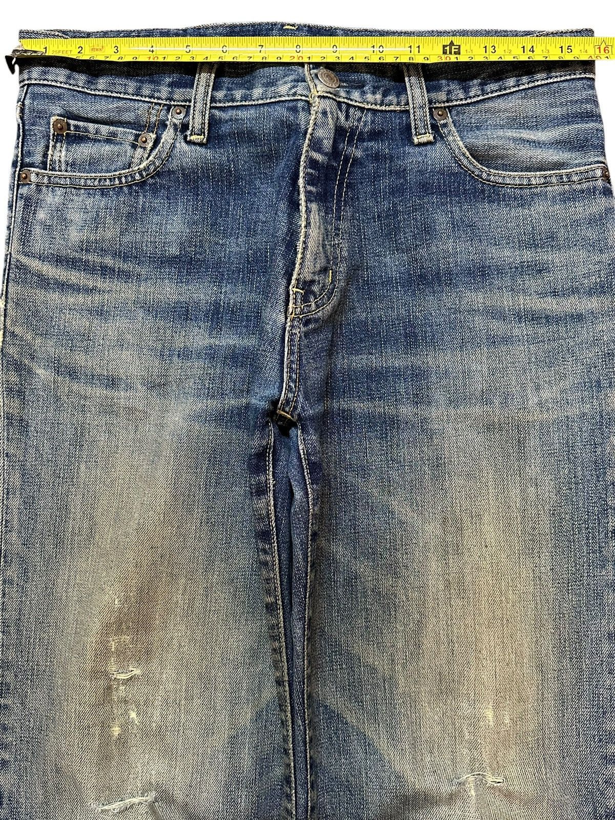Uniqlo Vintage Japanese Uniqlo Mud Faded Wash Distress Style Jeans Size US 31 - 11 Thumbnail