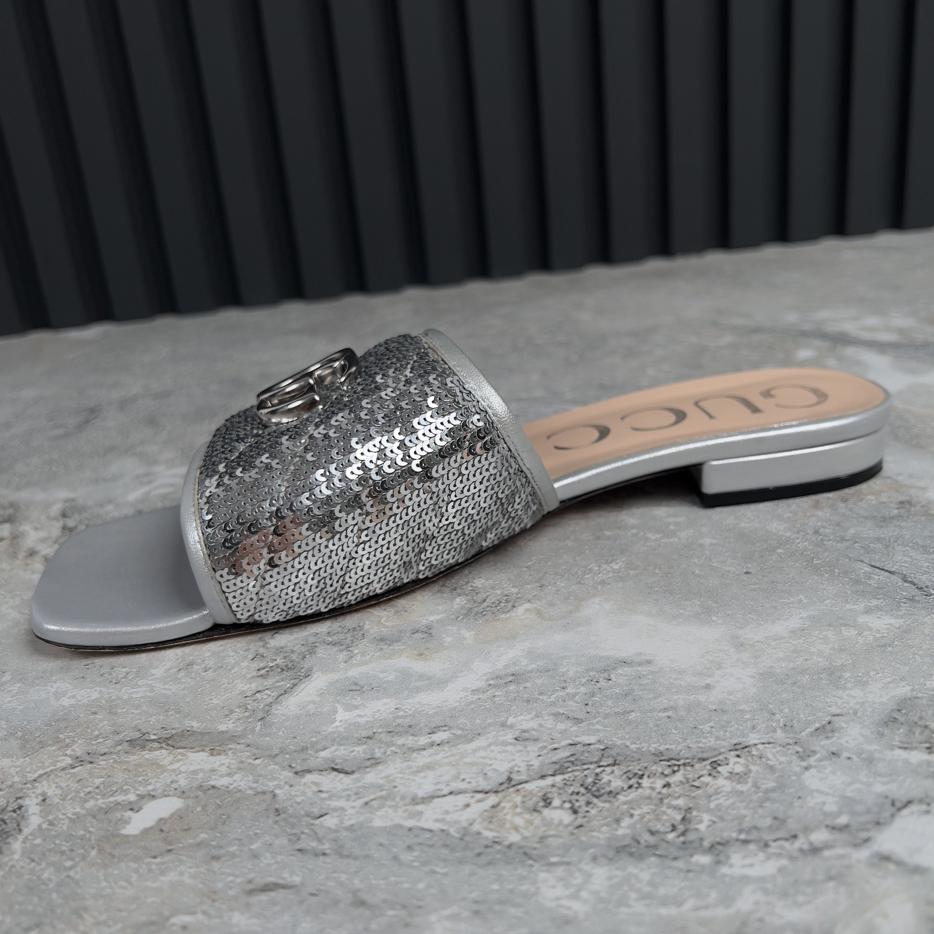 Gucci Marmont GG Slide Sandals Mule Silver Leather Sequin Size US 9 / IT 39 - 6 Thumbnail