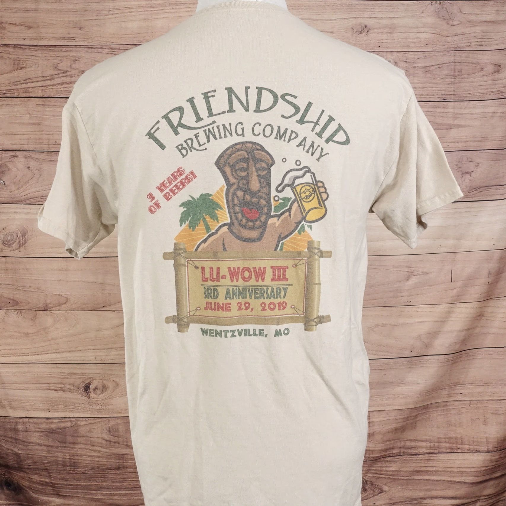 Jerzees Vintage Friendship Brewing Company LU-WOW 2019 Beer Tiki T-Shirt Adult Medium Beige Cotton Casual Summer Men Women Size US M / EU 48-50 / 2 - 3 Thumbnail