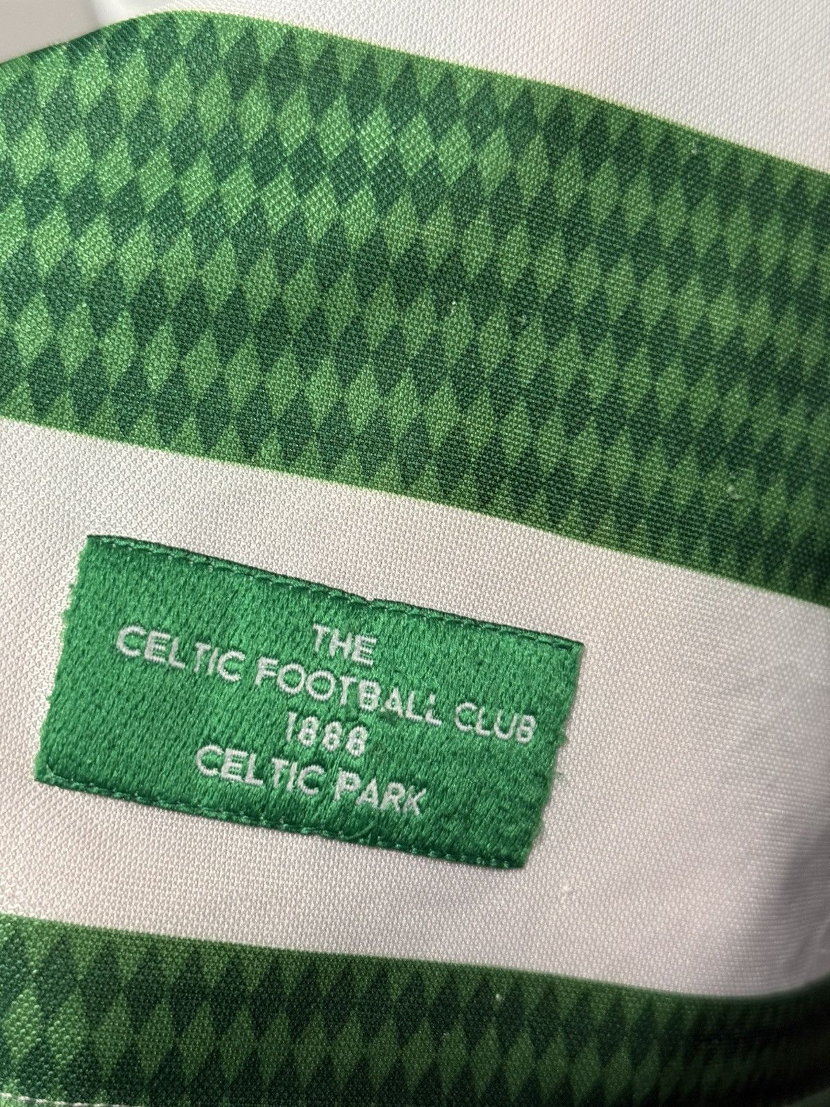 Umbro 1997/99 Celtic FC jersey Home #7 Larsson XXL Size Size US XXL / EU 58 / 5 - 22 Thumbnail