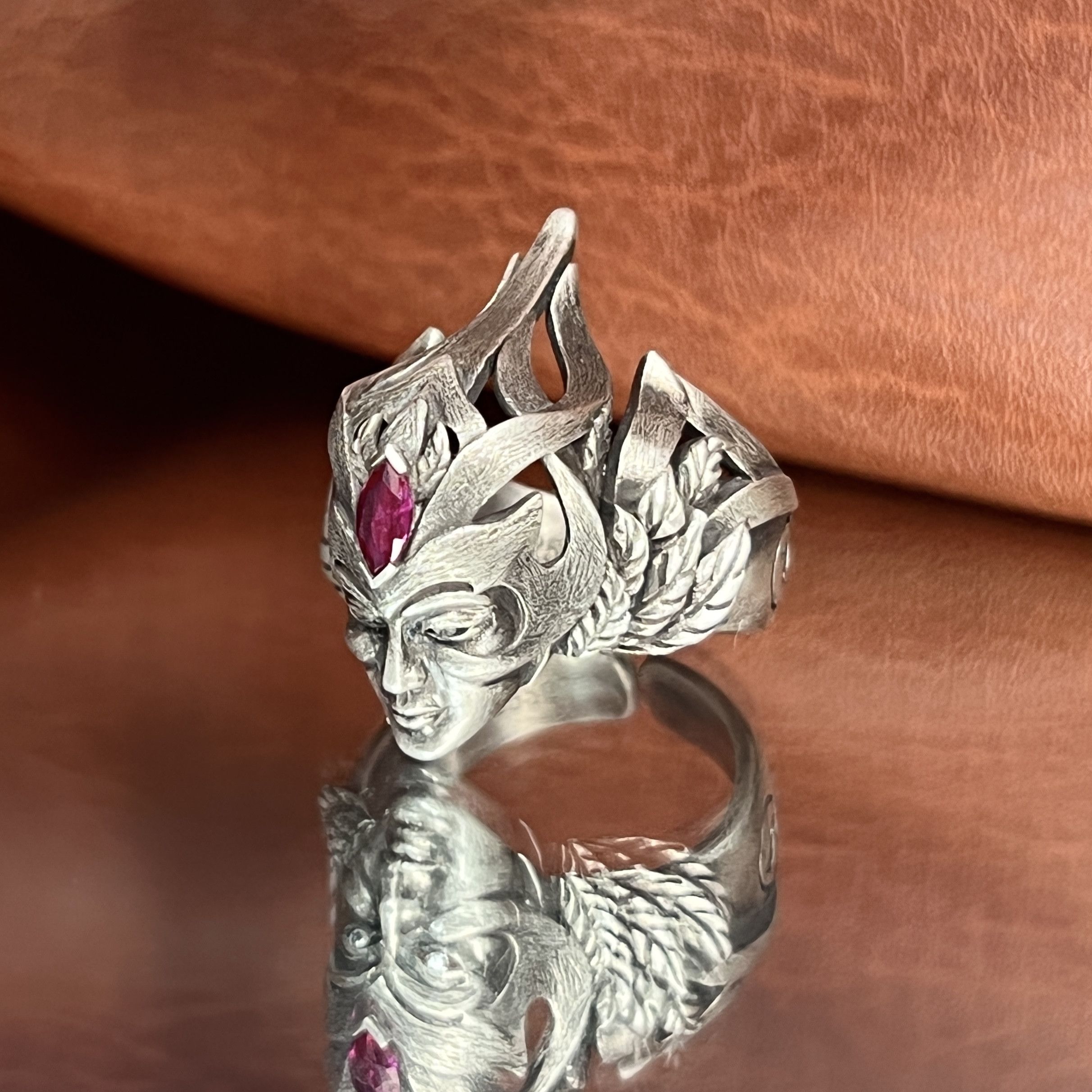 Jewelry SIZE 10 S925 Silver Wire Drawing Medusa Ring Size ONE SIZE - 5 Thumbnail