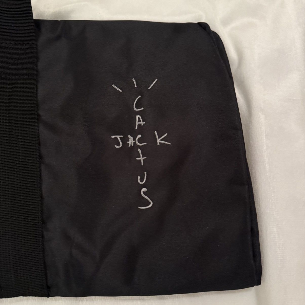 Travis Scott Travis Scott Jack Boys Property of Duffle Bag Size ONE SIZE - 3 Thumbnail