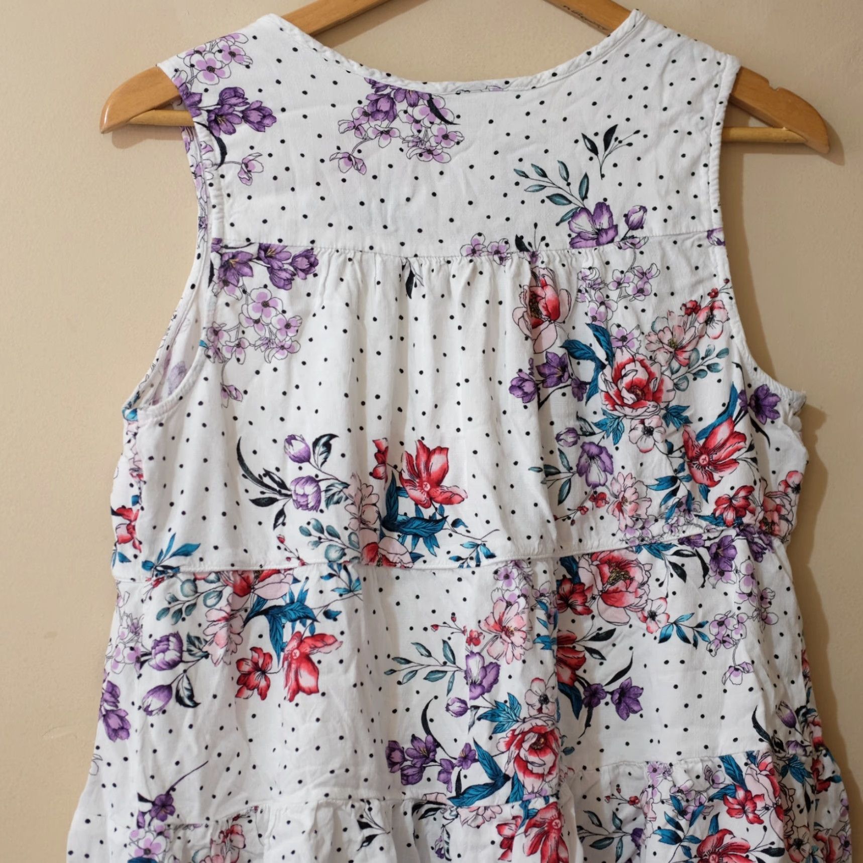 Torrid Torrid Floral Tie-Neck Keyhole Top Sleeveless Women's Plus Size 00 #H48-16 Size XXS / US 00 / IT 34 - 5 Thumbnail