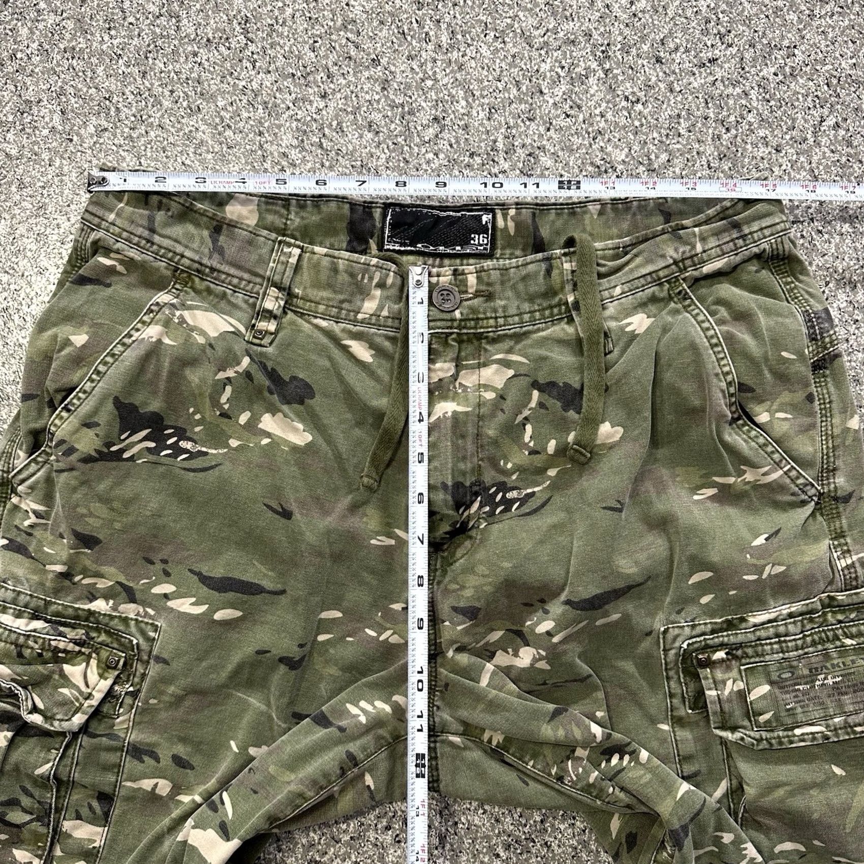Oakley VINTAGE Oakley Cargo Shorts Mens 36 Green Camouflage Cotton Pockets 90s Y2K Cargo Size US 36 / EU 52 - 7 Thumbnail