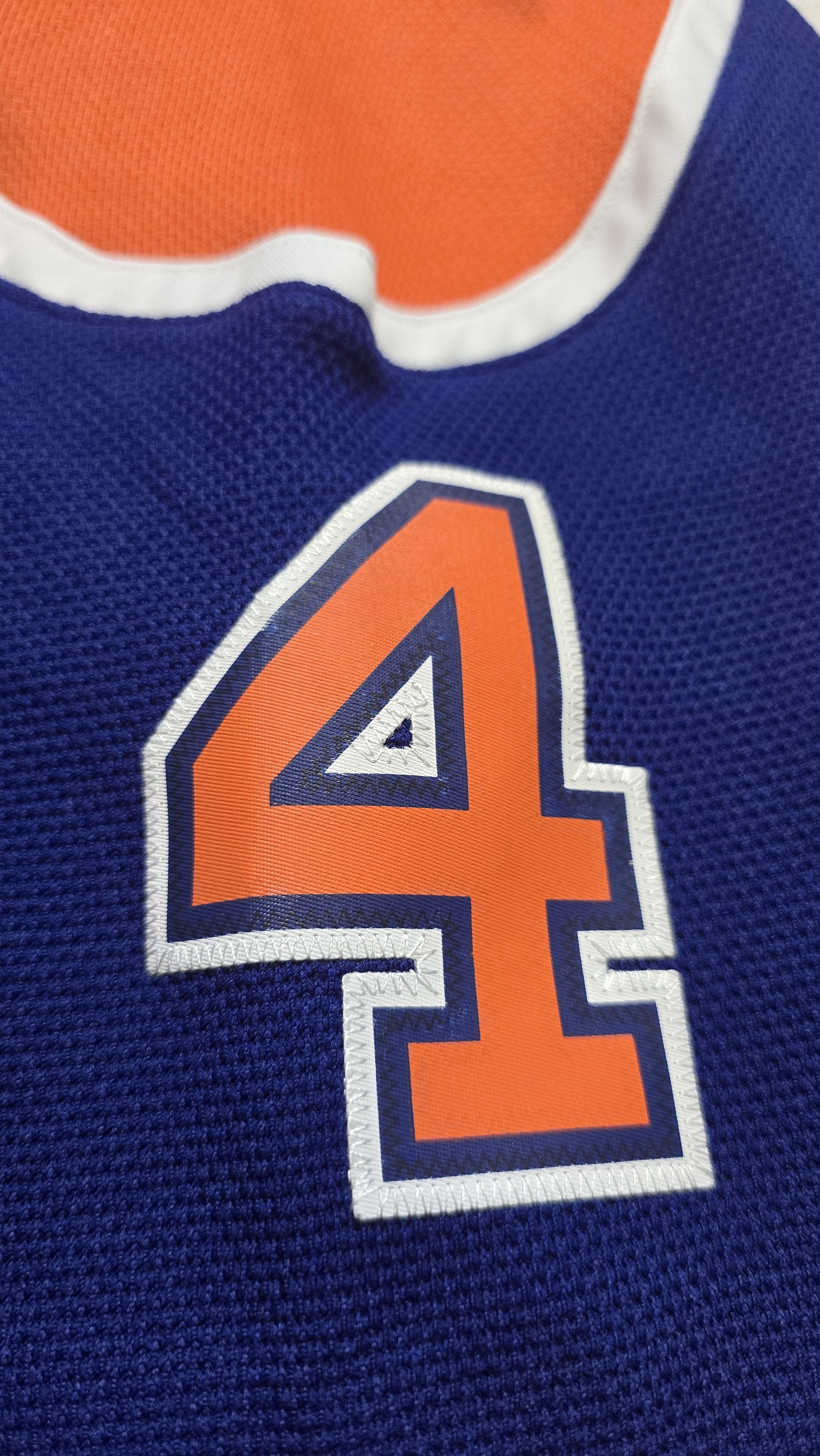 Reebok Reebok Edmonton Oilers Taylor Hall #4 NHL Hovkey Jersey Size US S / EU 44-46 / 1 - 15 Thumbnail