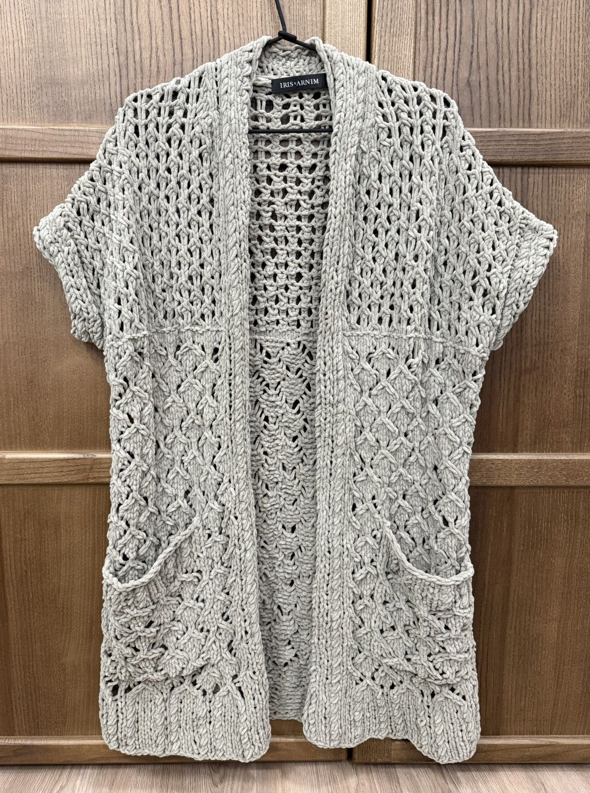 Iris von Arnim Iris Von Arnim Gray Cable Knit Cardigan Short Sleeve Sweater Size M / US 6-8 / IT 42-44 - 1 Thumbnail