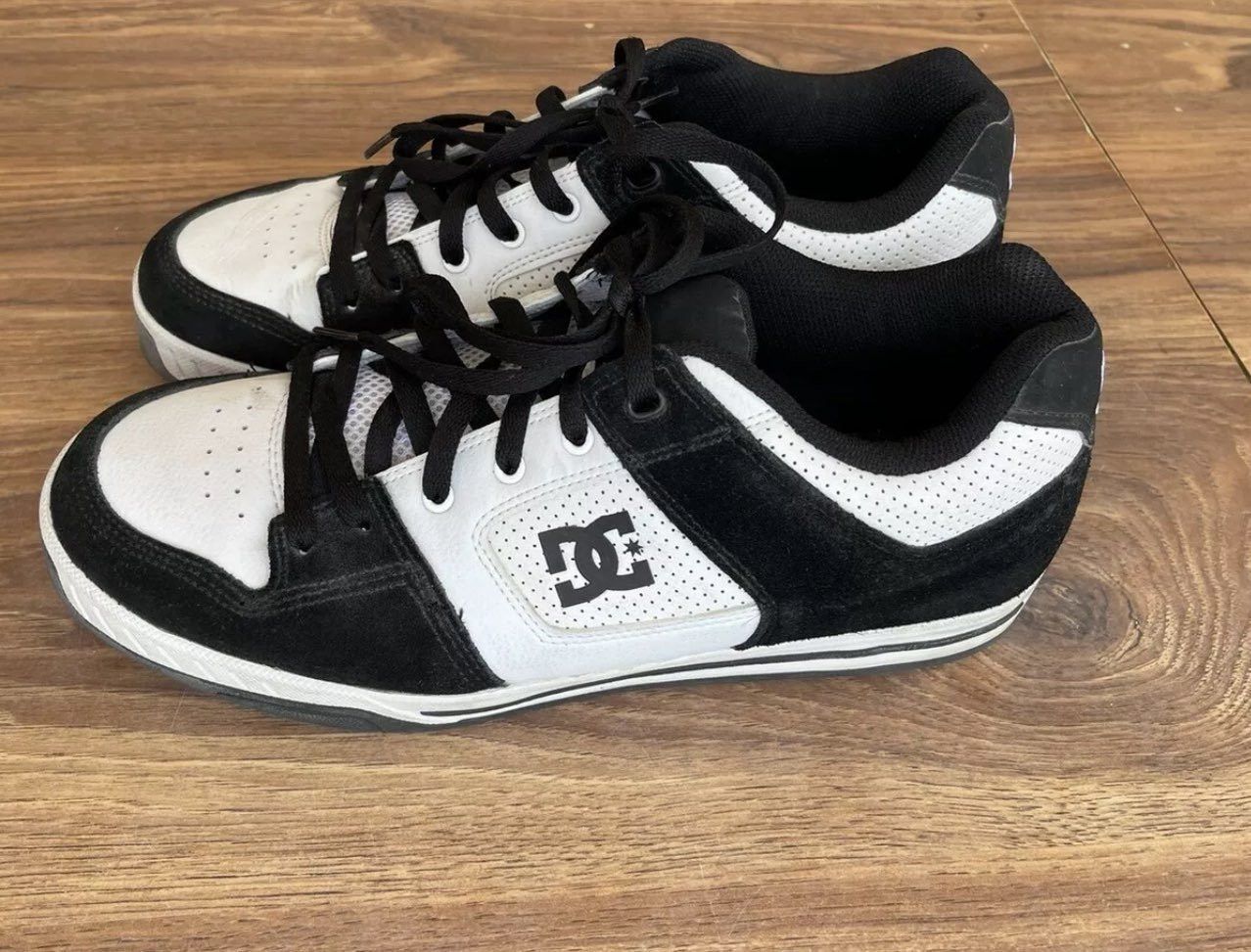 DC × Vintage DC Leather Skateboard Shoes Men's Vintage Y2K Size 12 Size US 12 / EU 45 - 2 Thumbnail