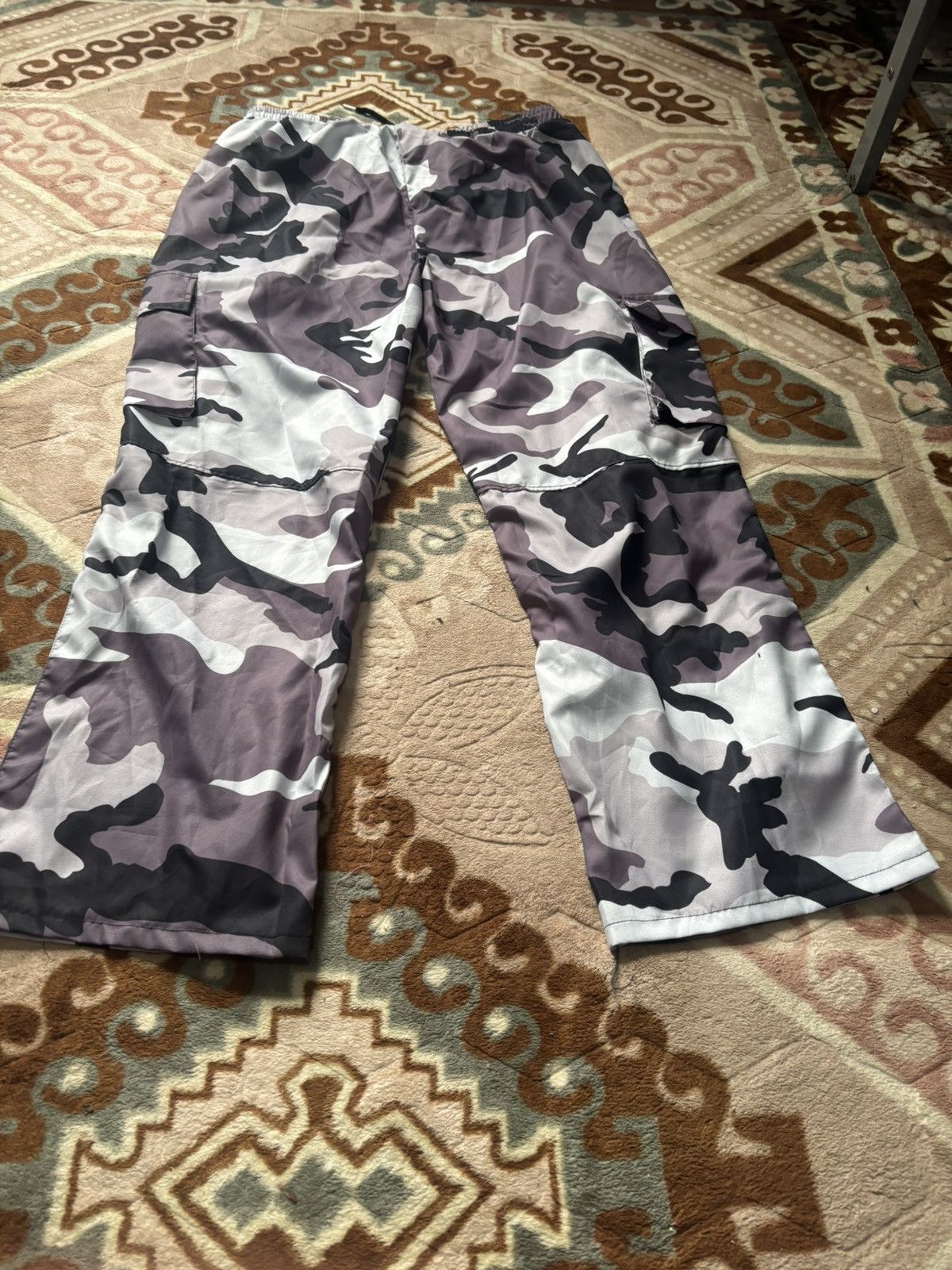 Nike Grey and white camo baggy track pants Size US 38 / EU 54 - 2 Thumbnail