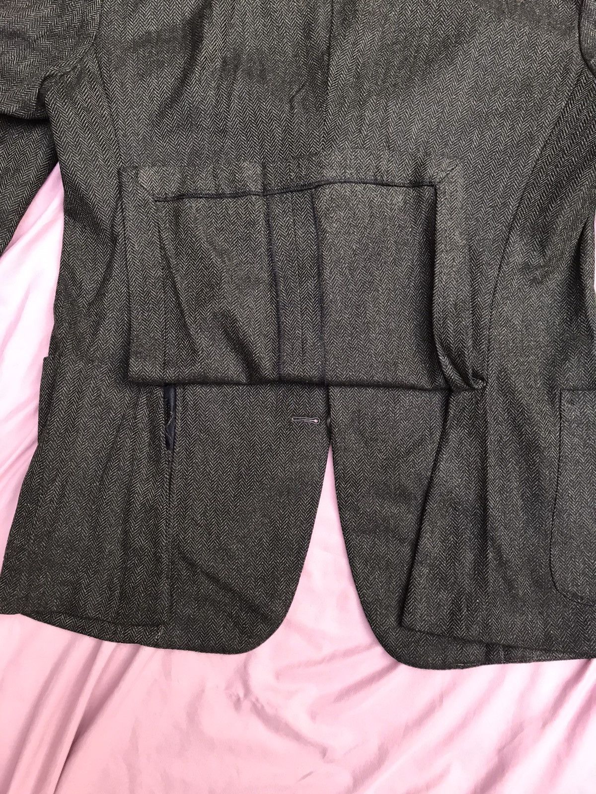 Hugo Boss PURE CASHMERE HUGO BOSS WOVEN HERRINGBONE BLAZER Size 50R - 15 Thumbnail