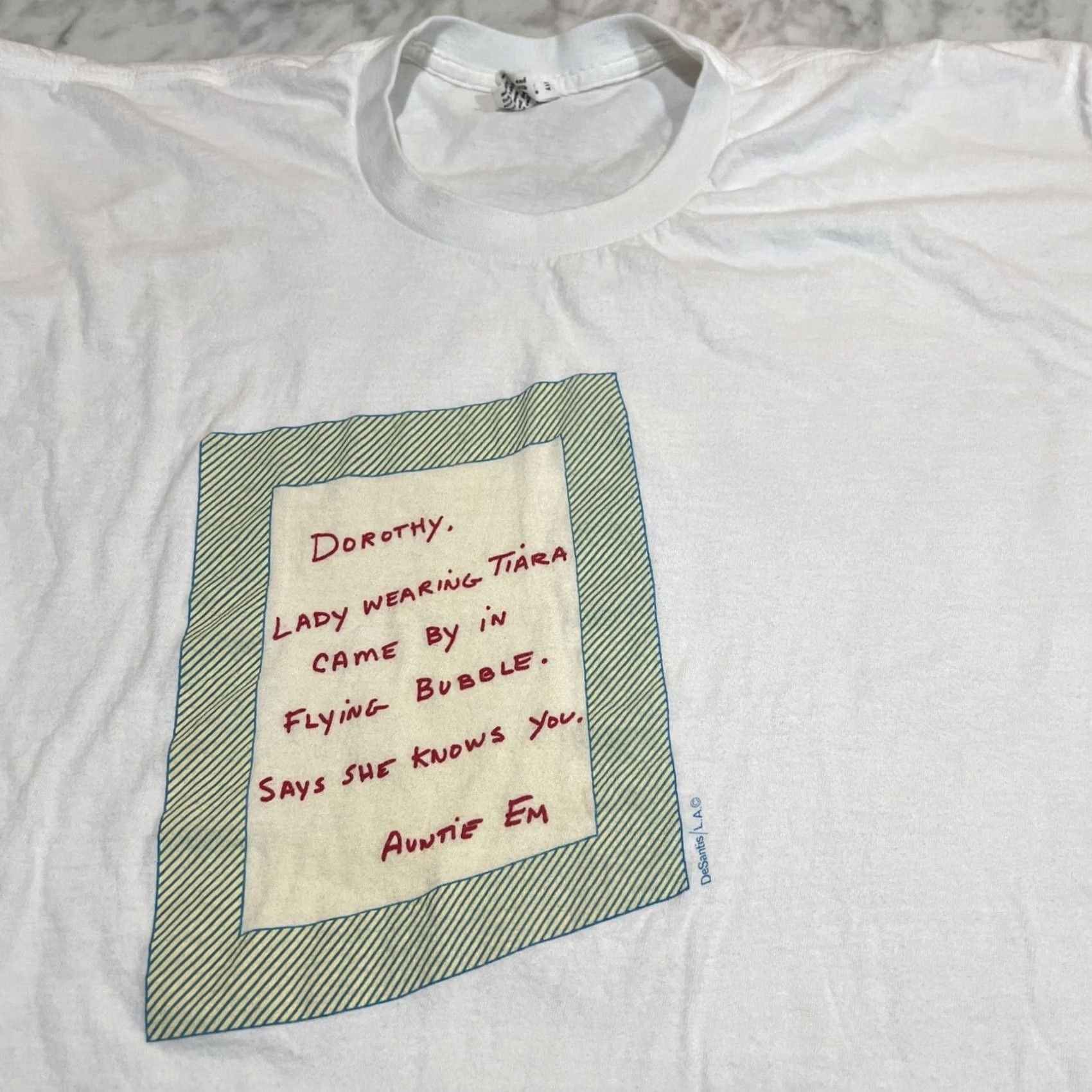 Camel VINTAGE Dorothy Lady Wearing Tiara Came By In Flying Bubble Auntie Em XL Unisex Shirt 1980s White Cotton Stanly Delicates Size ONE SIZE - 2 Thumbnail