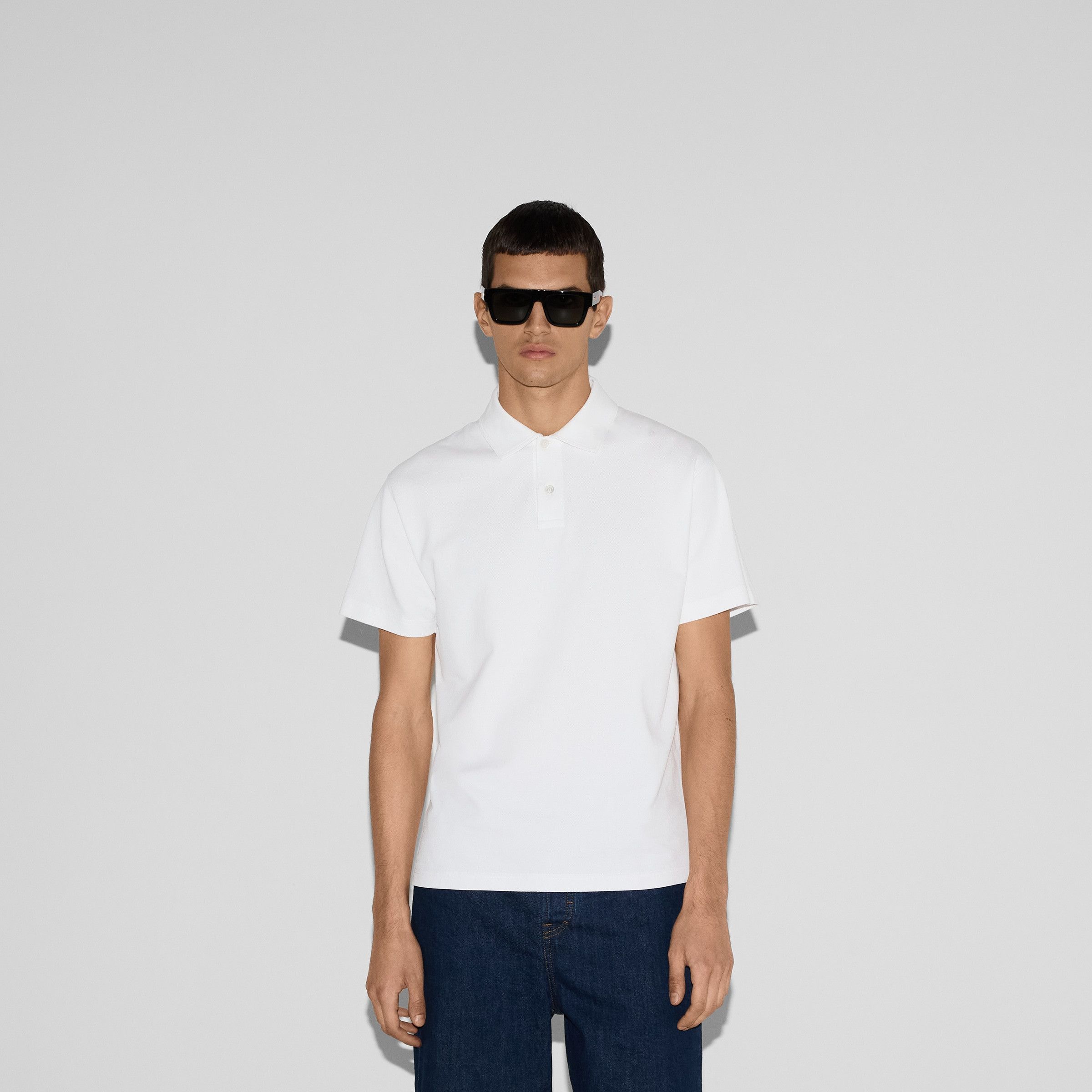 Designer White Polo Shirt – Timeless Elegance in a Wardrobe Staple Size US M / EU 48-50 / 2 - 1 Thumbnail