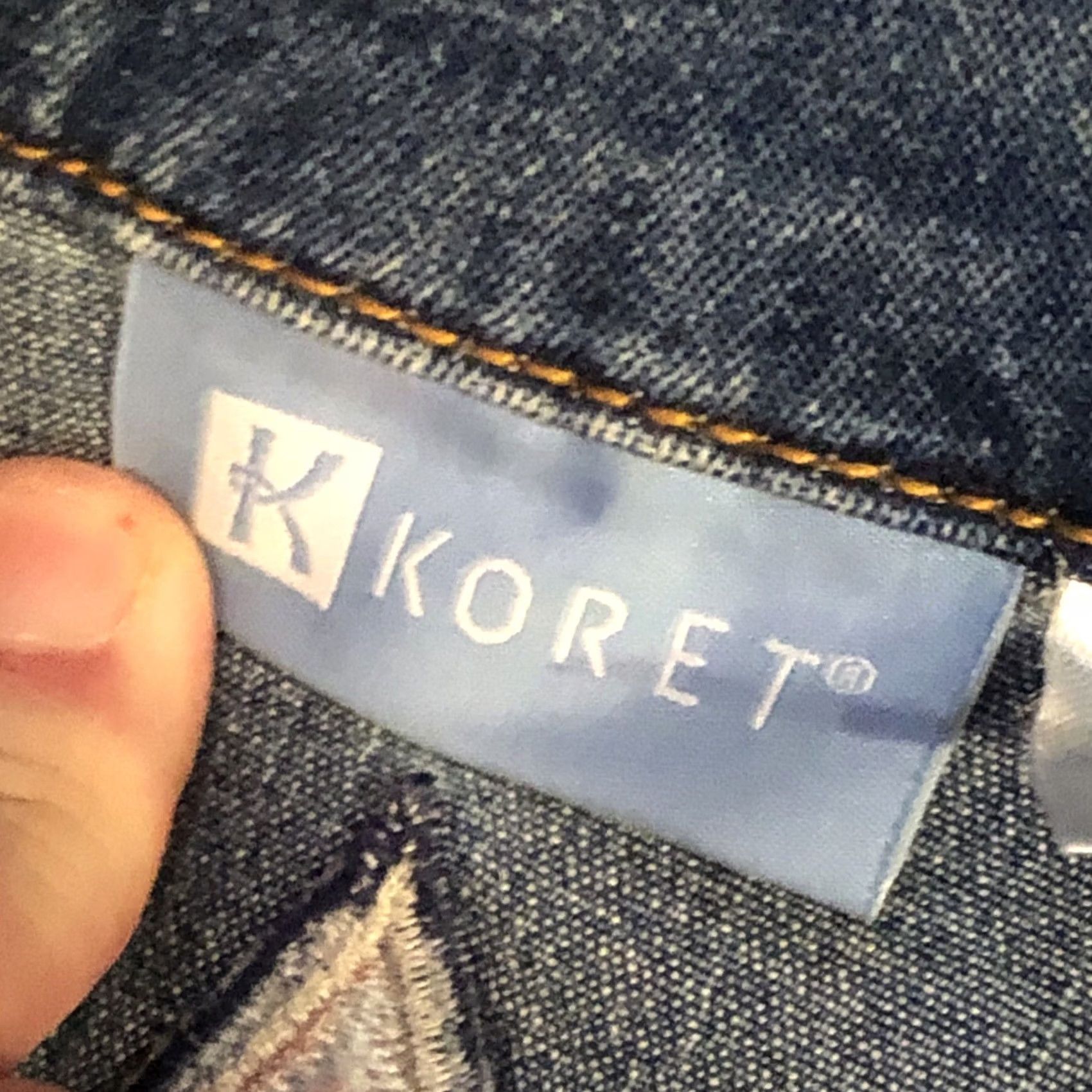 Vintage VINTAGE Koret Embroidered Jacket Southwestern Diamond Design Plus Size 20W Woman Blue Cotton Blend Shirt Womens Size 42" / US 20 - 7 Thumbnail