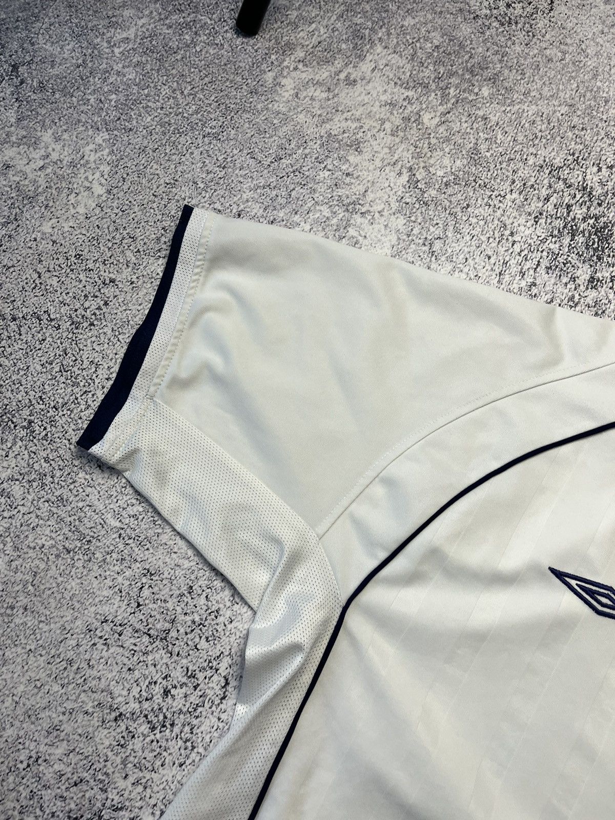 Umbro Vintage England Football Team 2001 White Home Shirt Umbro Size US XL / EU 56 / 4 - 23 Thumbnail