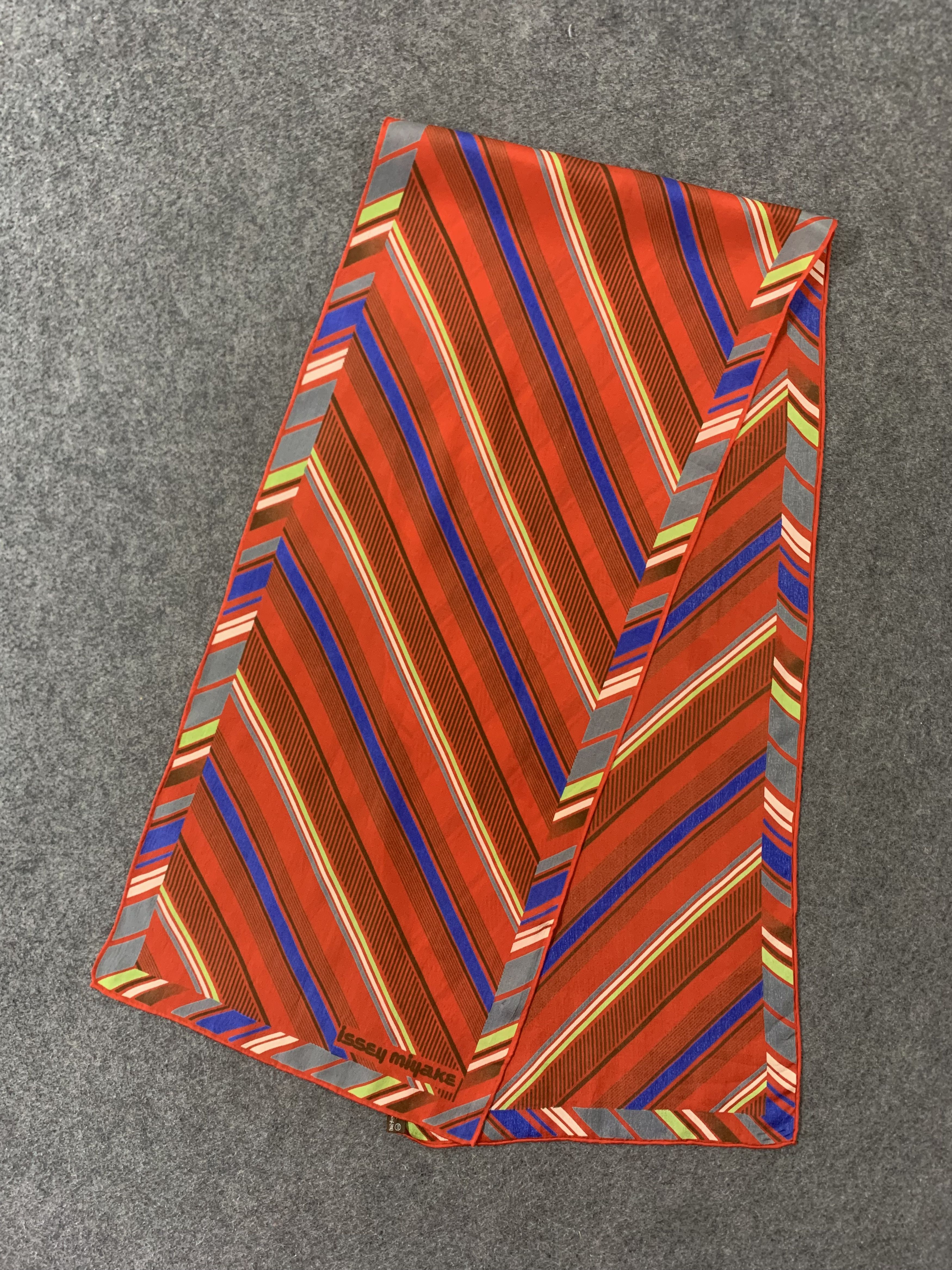 Issey Miyake Issey Miyake Scarf Silk Muffler Neck Wrap BL9336 Size ONE SIZE - 4 Thumbnail
