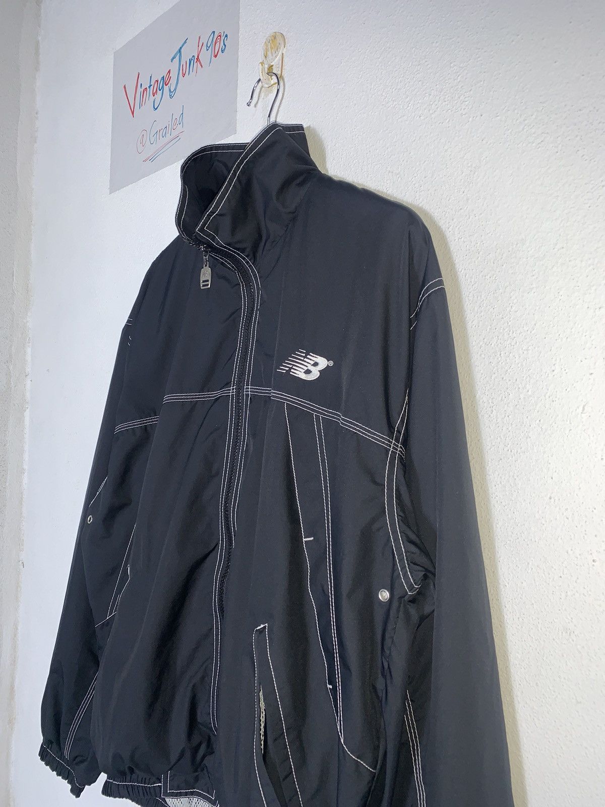 Vintage Vintage Windbreaker New Balance Size US M / EU 48-50 / 2 - 3 Thumbnail