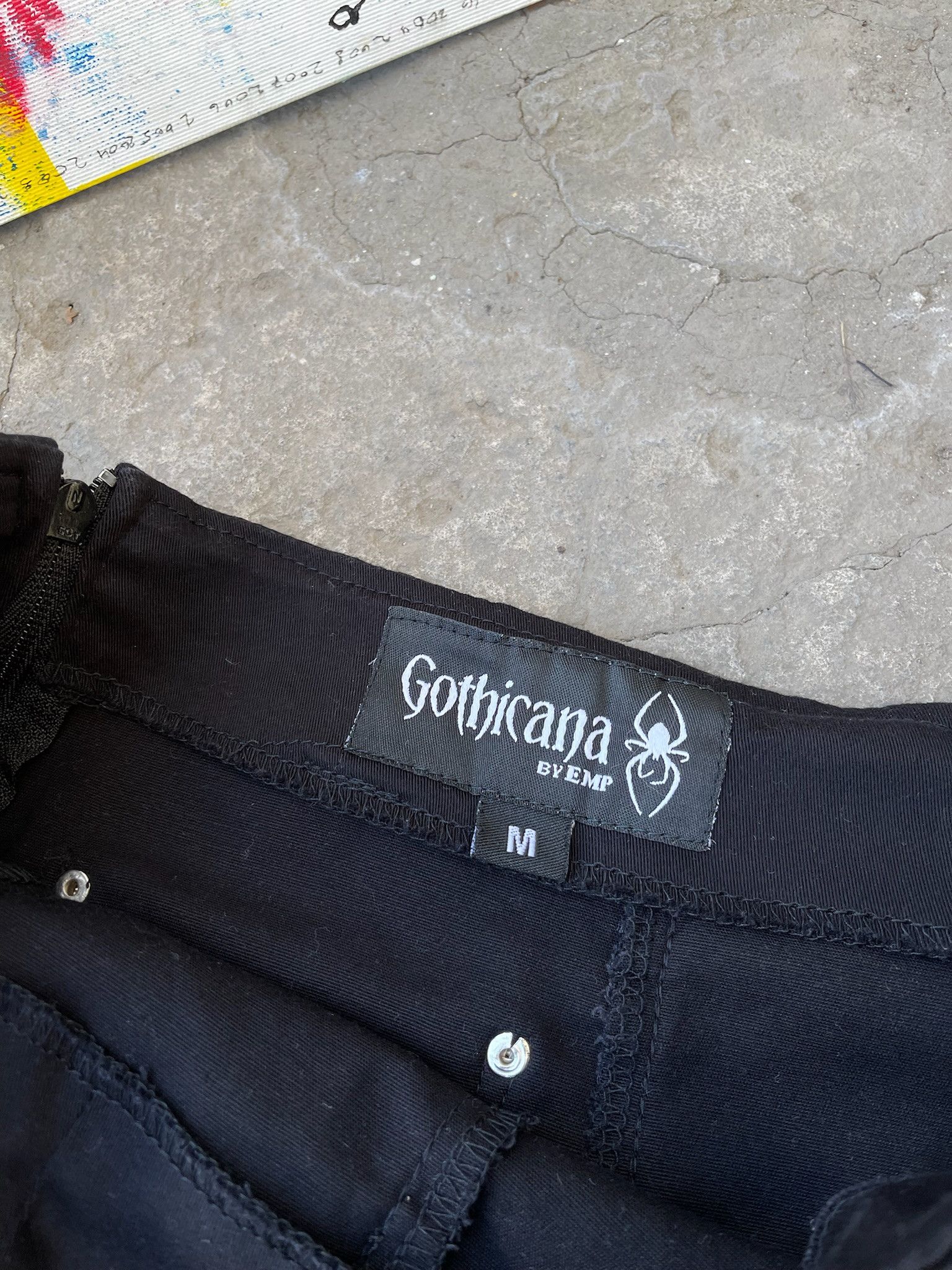 20471120 × Beauty Beast × Seditionaries Vintage steam-punk cyber-gothicana emp bondage kilt skirt Size 30" / US 8 / IT 44 - 4 Thumbnail