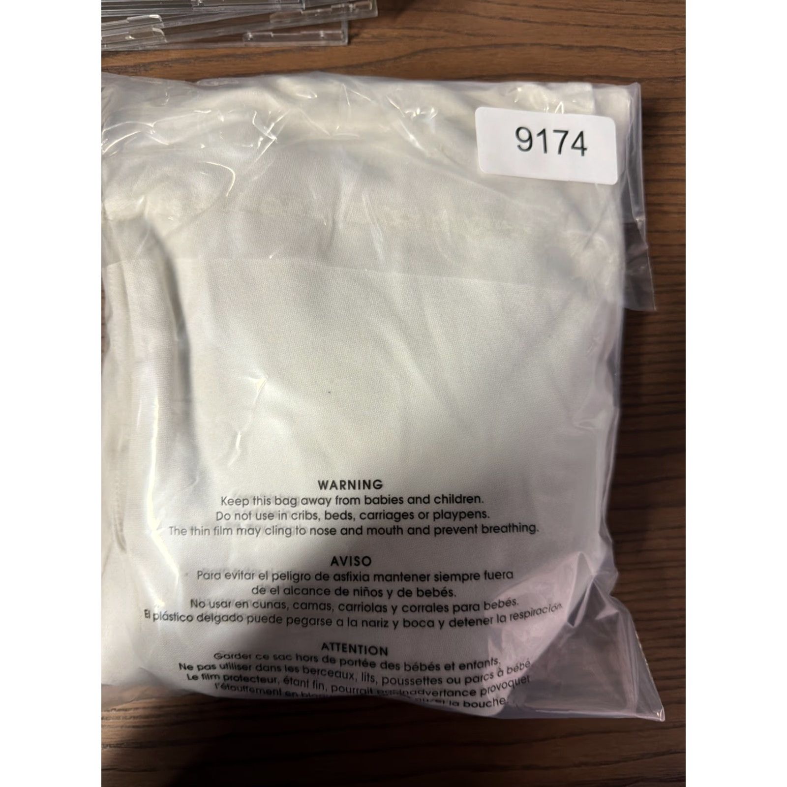 Diane von Furstenberg Diane von Furstenberg Dress Solid White Viscose Blend Size 2 - Short Sleeveless Round Neck Zip Womens Fit & Flare, Dry Clean Only Size XS / US 0-2 / IT 36-38 - 5 Thumbnail