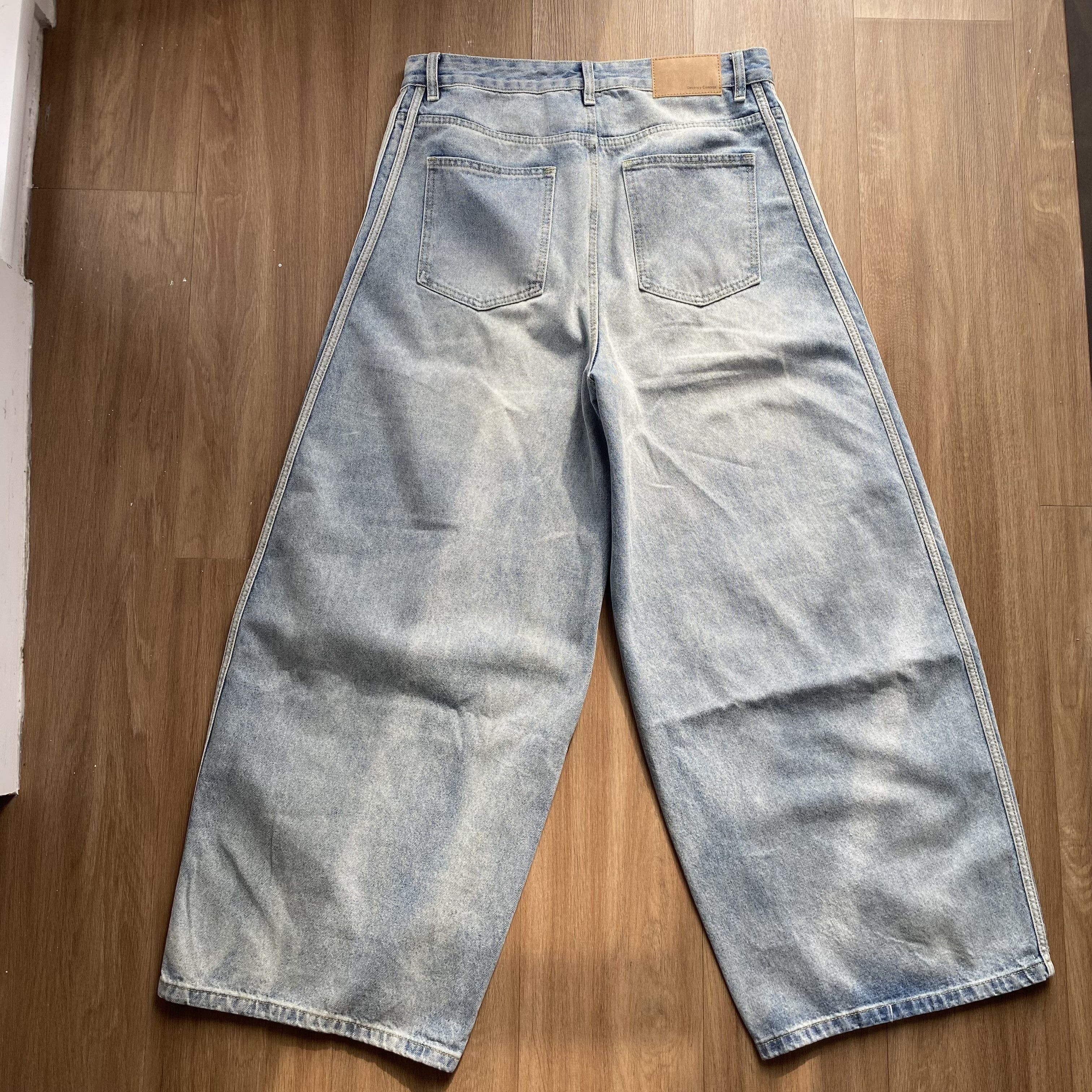 Other Light Wash Barrel Jeans Size 34" / US 12 / IT 48 - 4 Thumbnail