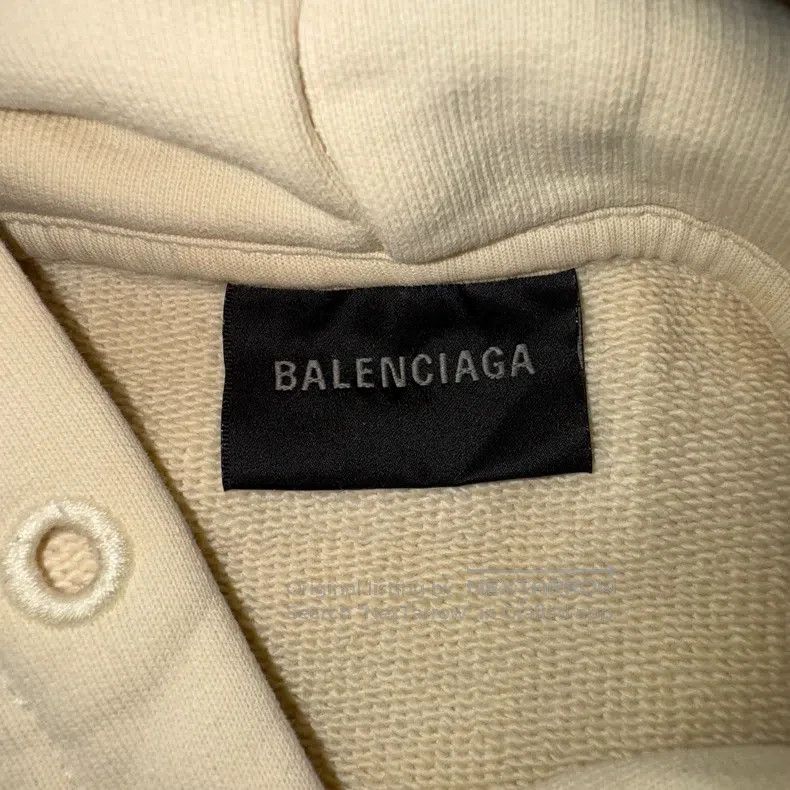 Balenciaga Balenciaga Beige Embroidered Logo Hoodie Size US M / EU 48-50 / 2 - 6 Thumbnail