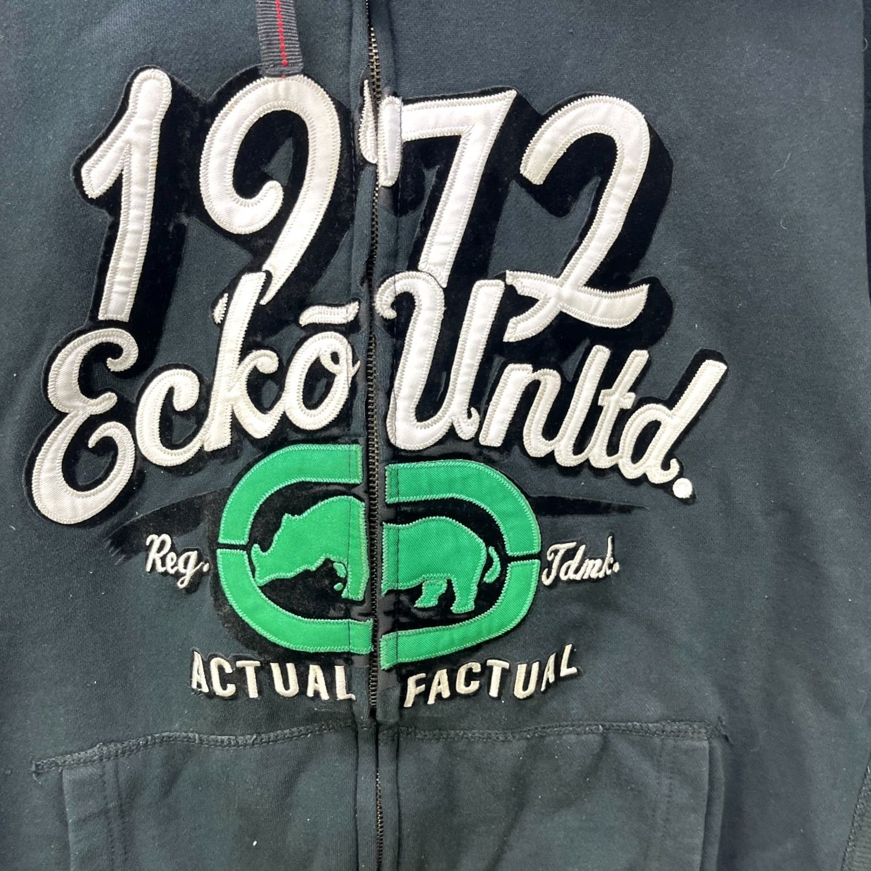 Vintage VINTAGE Ecko Red Y2K Zip Up Hoodie Regular Fit Large Black Hoodie Mens 90s Size US L / EU 52-54 / 3 - 3 Thumbnail