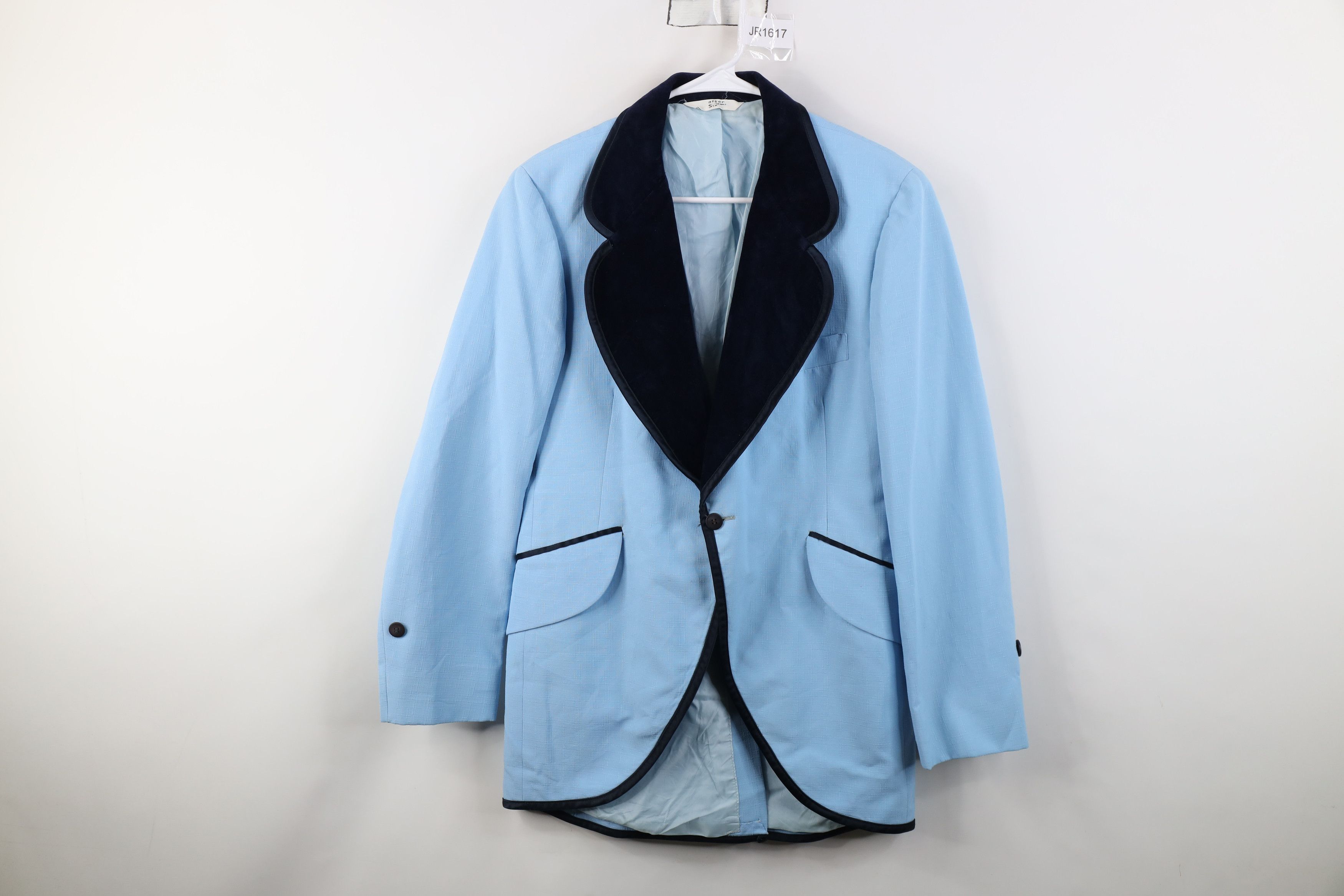 Vintage Vintage 60s Rockabilly Trim Prom Tuxedo Blazer Jacket USA Size US L / EU 52-54 / 3 - 1 Thumbnail