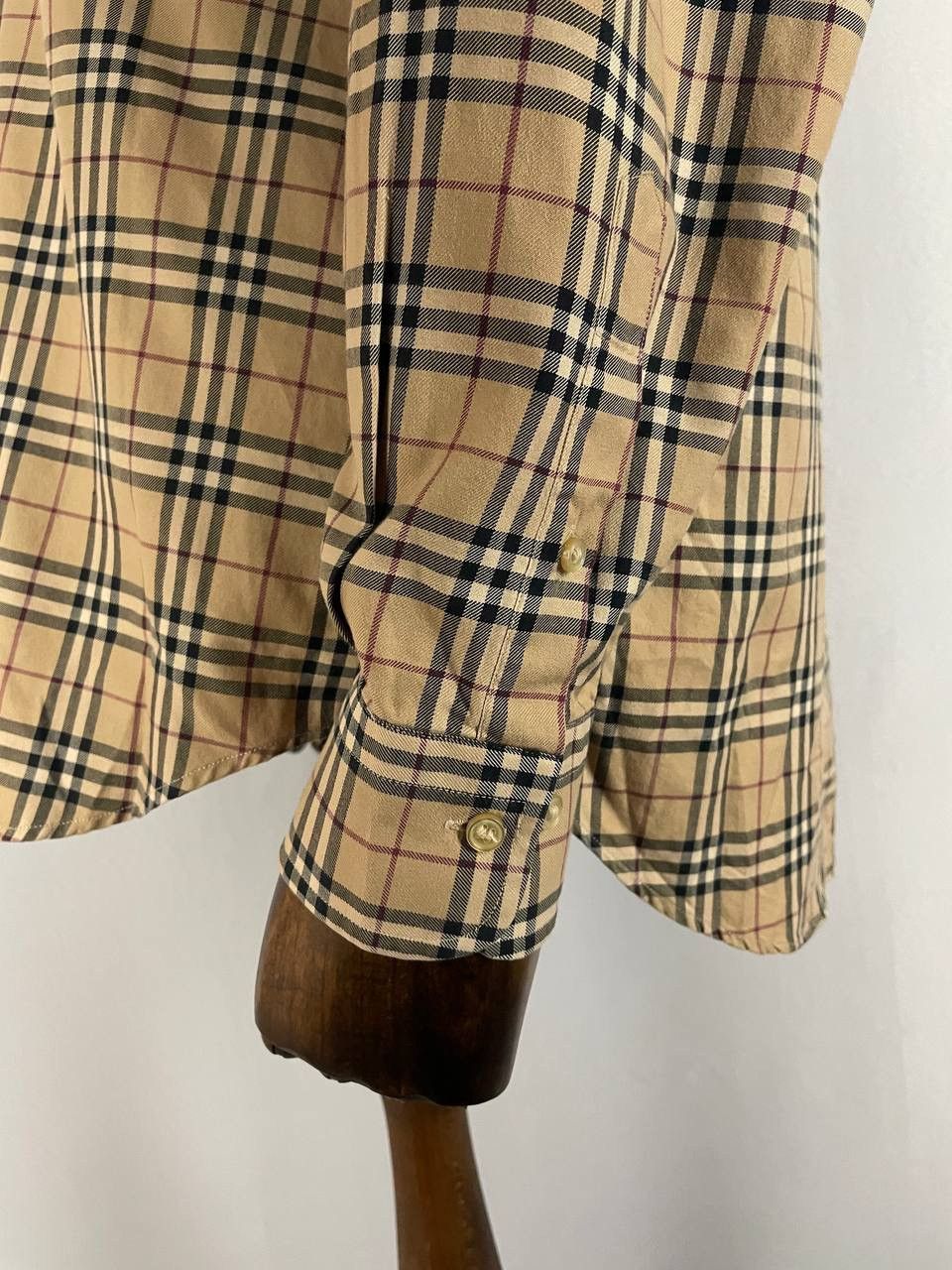 Burberry Burberry Shirt Nova Check Classic Size US M / EU 48-50 / 2 - 7 Thumbnail