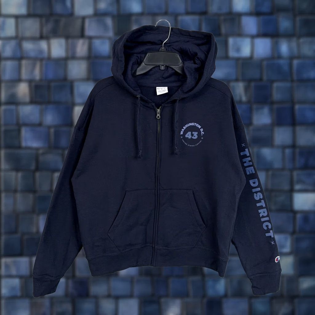 Champion VINTAGE? Size M / US 6-8 / IT 42-44 - 1 Thumbnail