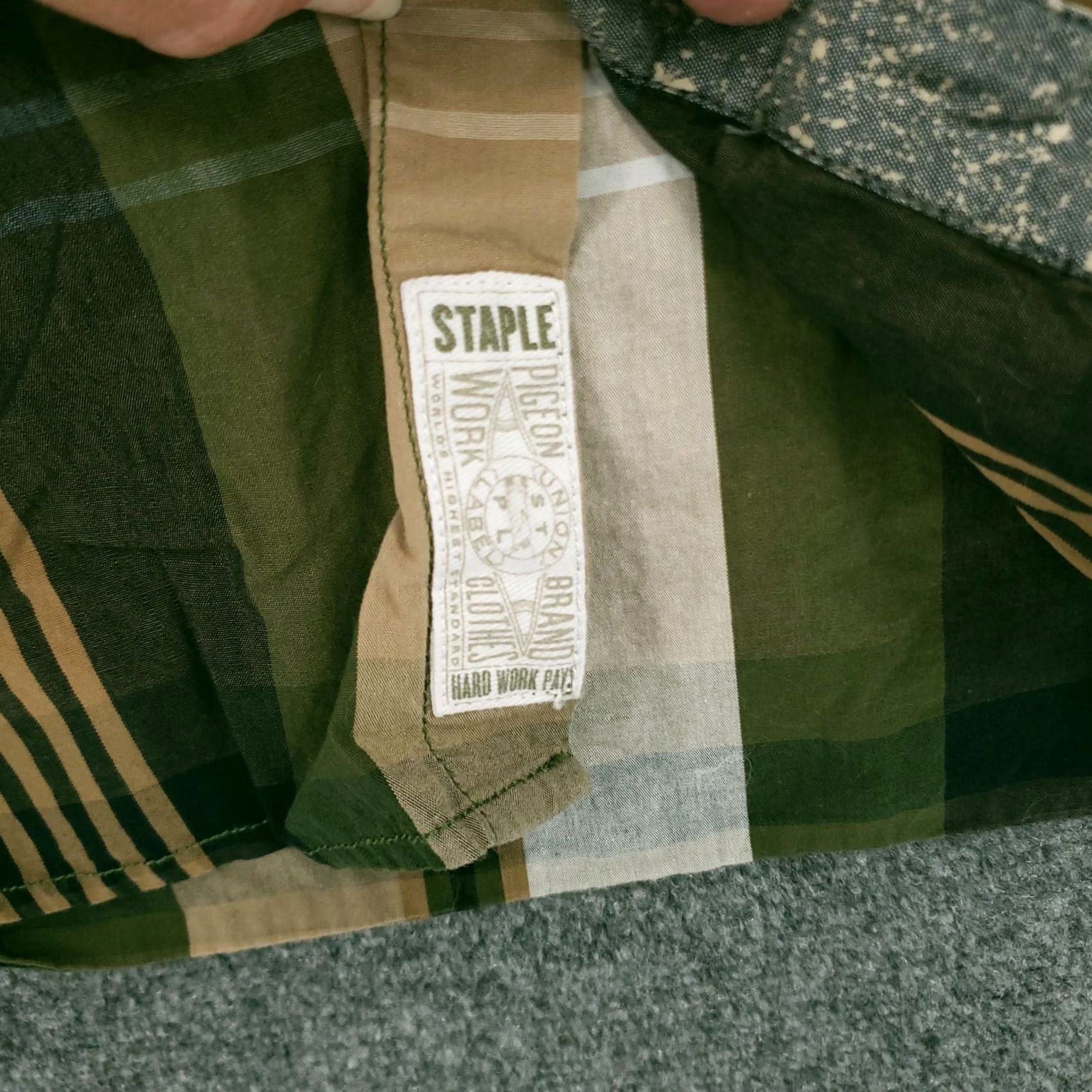 Vintage Staple Shirt Mens XL Button-Down Green Plaid Cotton Casual Workwear Long Sleeve Size US XL / EU 56 / 4 - 6 Thumbnail