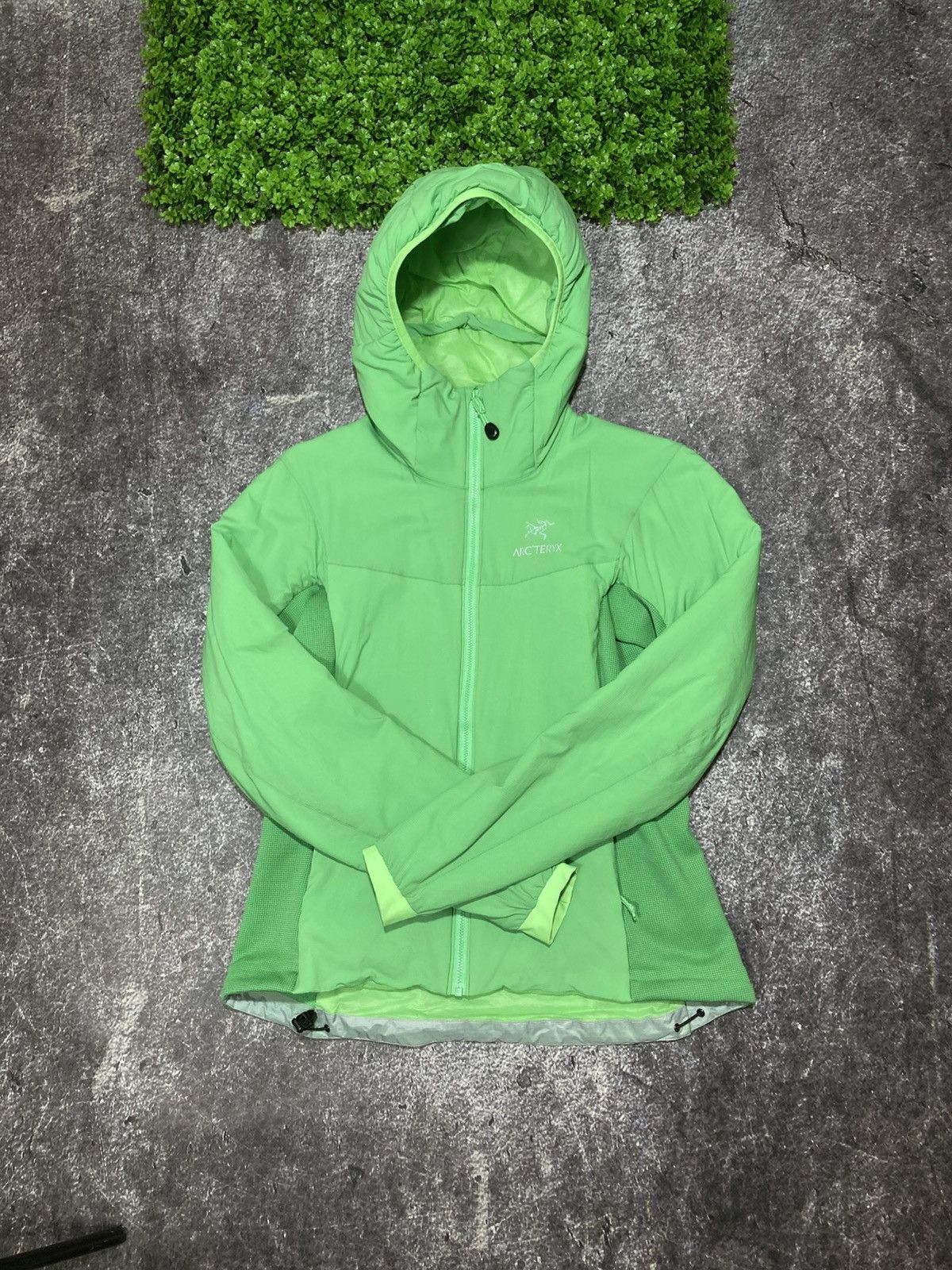 Arc'teryx Arcteryx Atom LT Women’s Zip Jacket Size S / US 4 / IT 40 - 1 Thumbnail