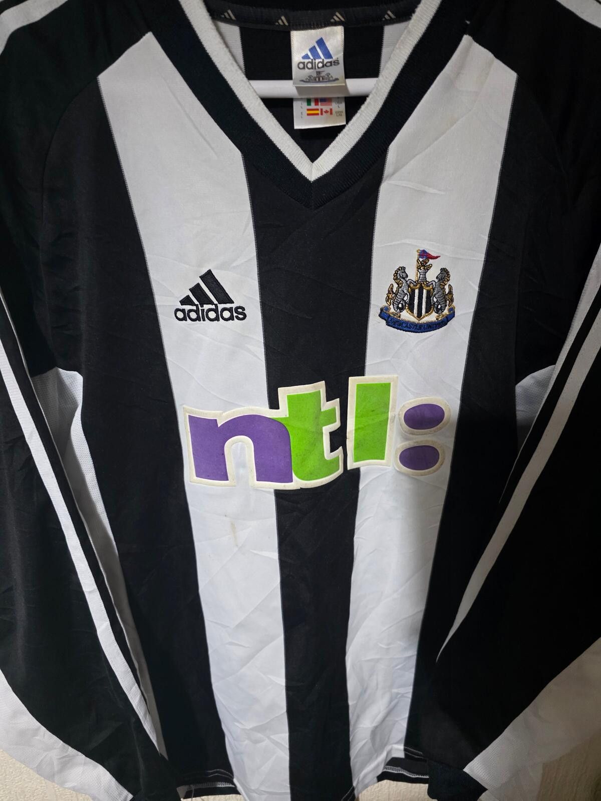 Other Newcastle United 2001/03 Adidas L/S Home shirt - Large Size US L / EU 52-54 / 3 - 2 Thumbnail