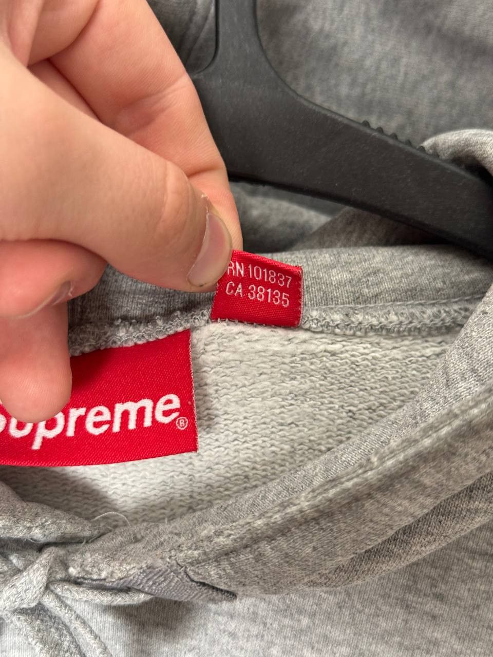 Supreme Vintage Hoodie Supreme central logo Size US M / EU 48-50 / 2 - 11 Thumbnail