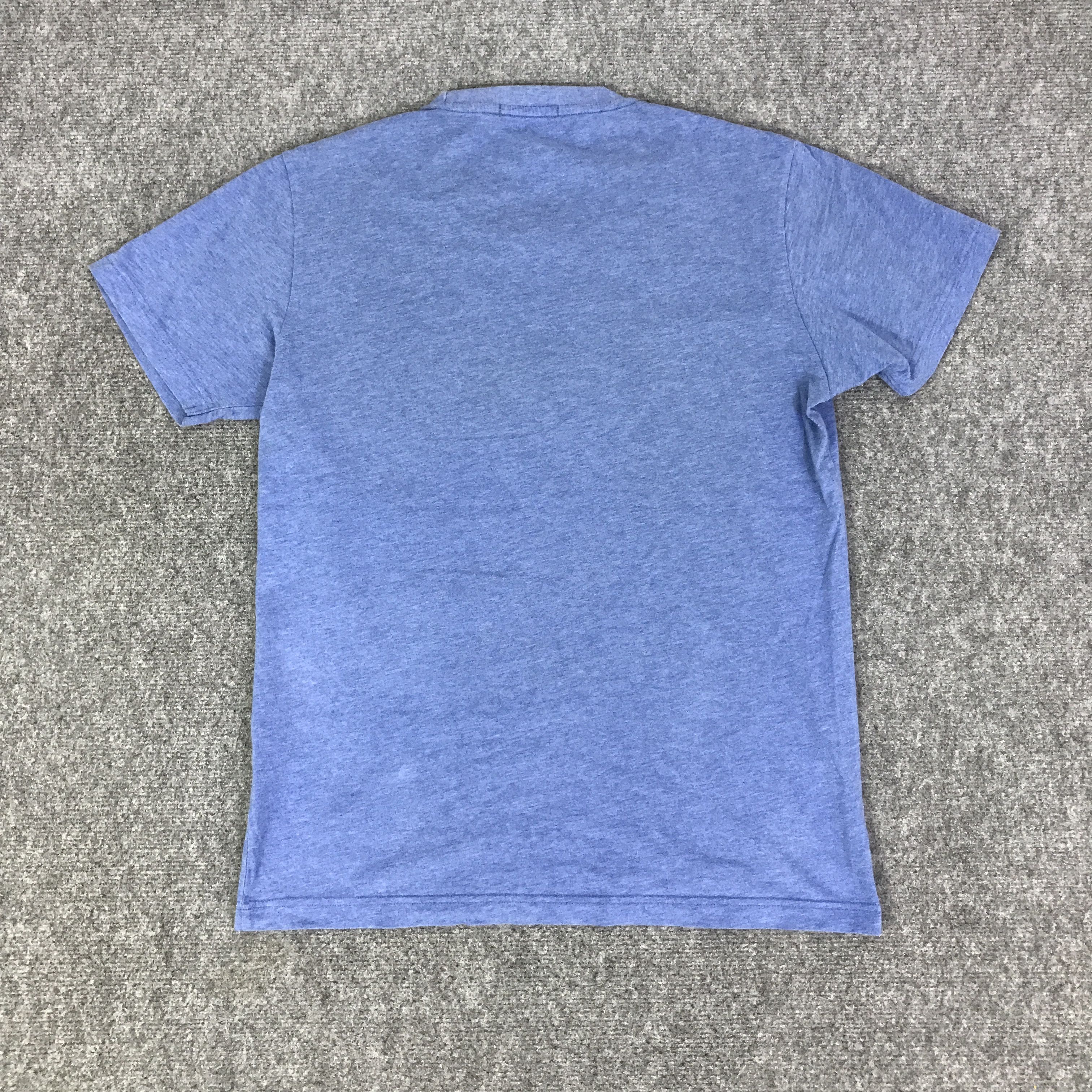 One Piece ONE PIECE X UNIQLO LIFFIT-SHIRT K93B49 Size US L / EU 52-54 / 3 - 3 Thumbnail