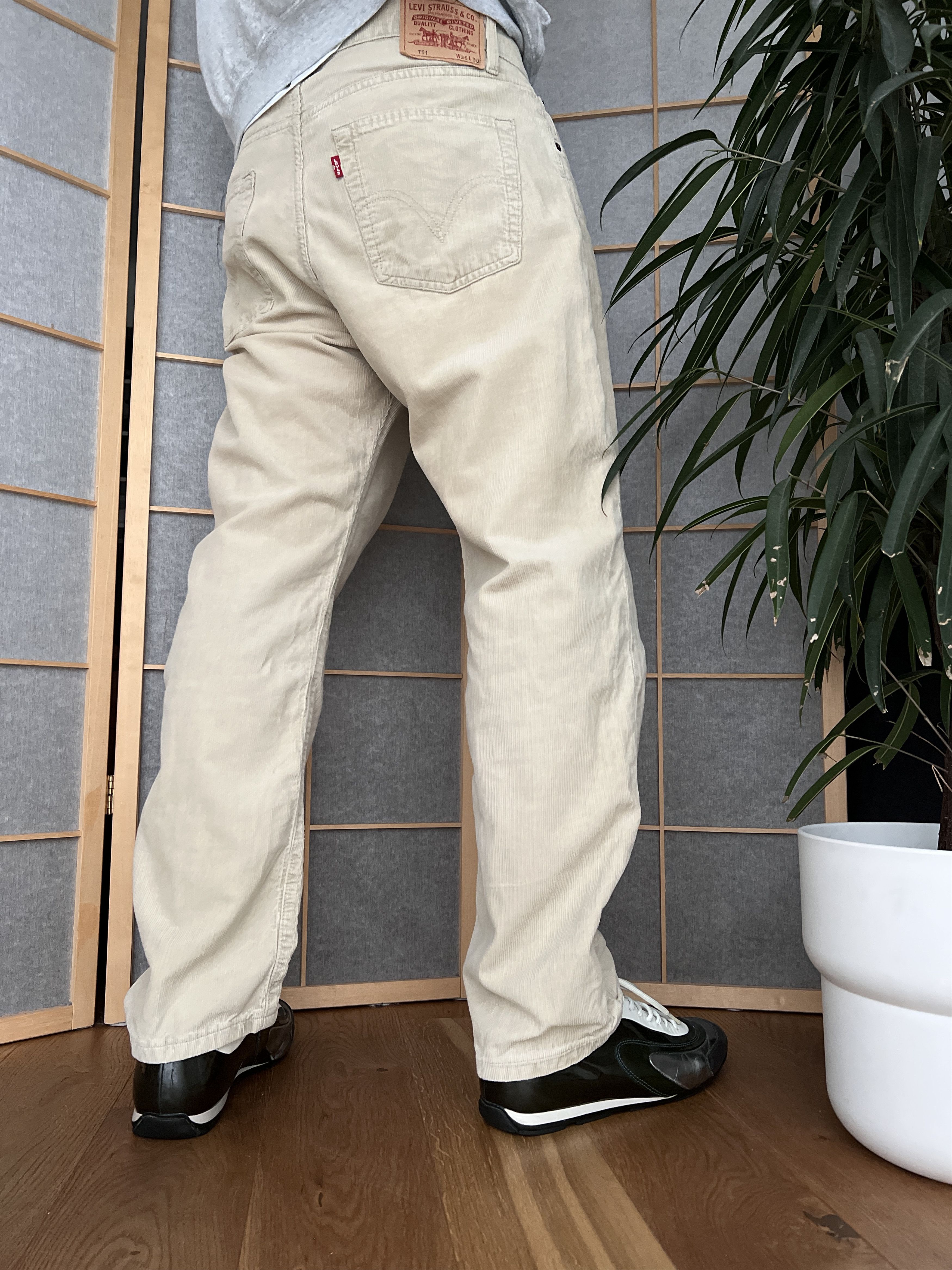Levi's Vintage Clothing Levis 751 vintage 00s corduroy velvet straight regular pants Size US 36 / EU 52 - 8 Thumbnail
