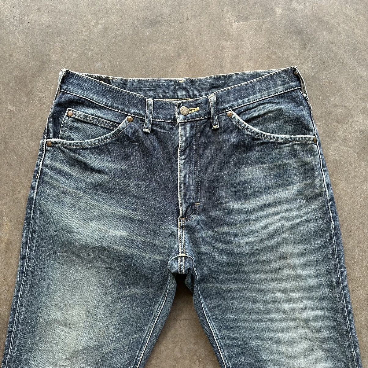 Japanese Brand × Jean × Vintage Vintage Lee Faded Distressed Denim Jean Pant W33 Size US 33 - 3 Thumbnail