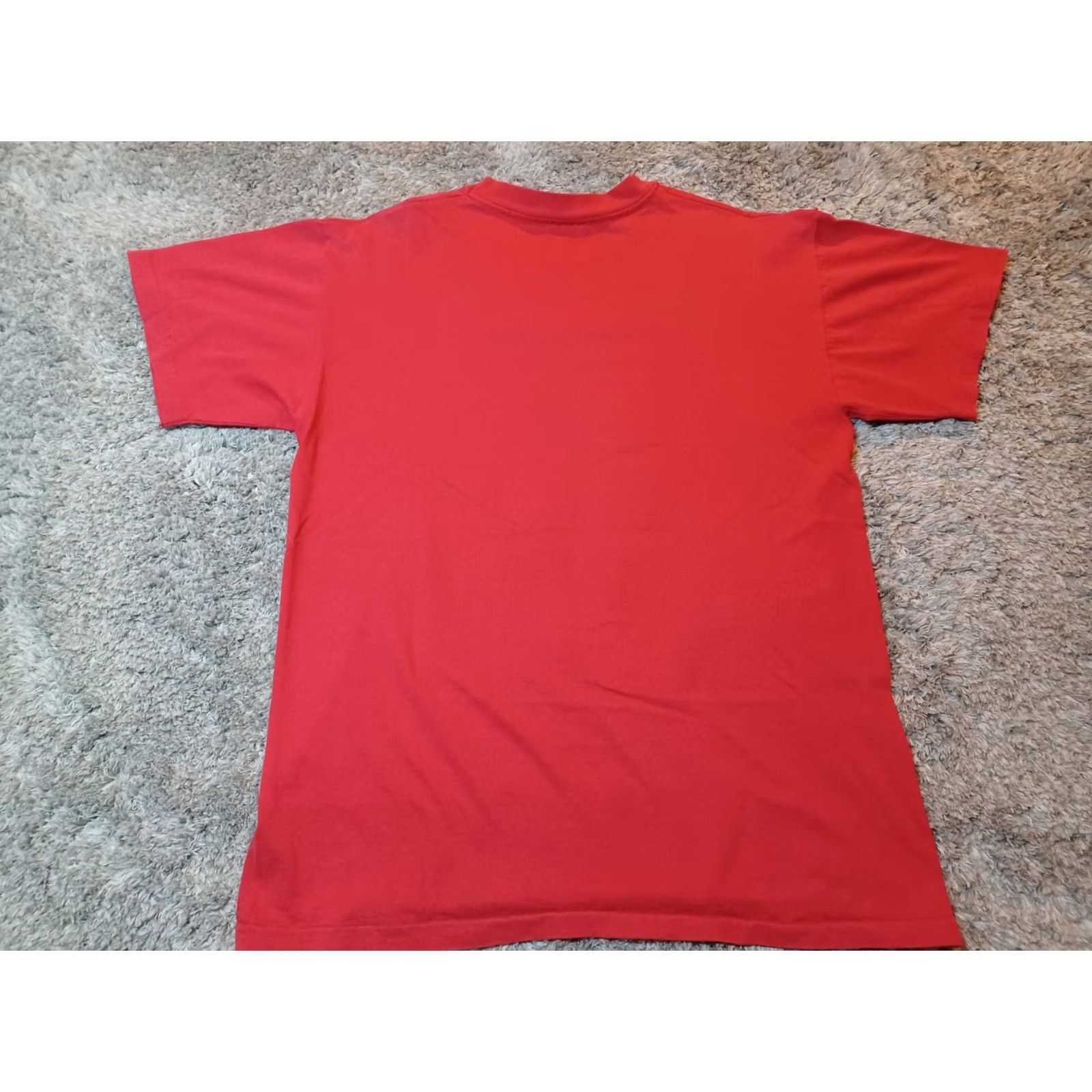 Vintage VINTAGE Phillies Philadelphia T-Shirt Single Stitch Medium Womens 90s Red Cotton Crew Neck Short Sleeve Unisex Adults Graphic Print Size US M / EU 48-50 / 2 - 4 Thumbnail