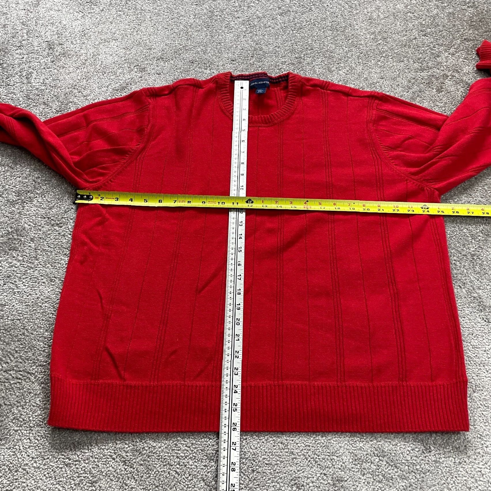 Vintage VINTAGE is not used here; use given: John Ashford Pullover Sweater Mens 2XL Red Knit Crew Neck Cotton Solid Long Sleeve Regular Fit Casual Business Size US XXL / EU 58 / 5 - 6 Thumbnail