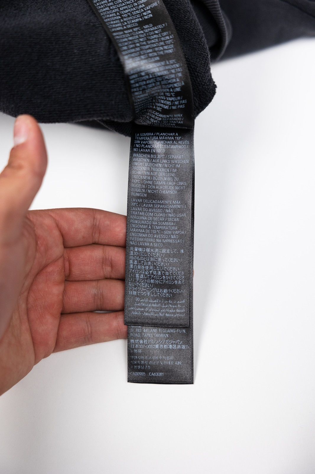 Balenciaga Balenciaga See Now Buy Now Distressed Hoodie Size US S / EU 44-46 / 1 - 15 Thumbnail