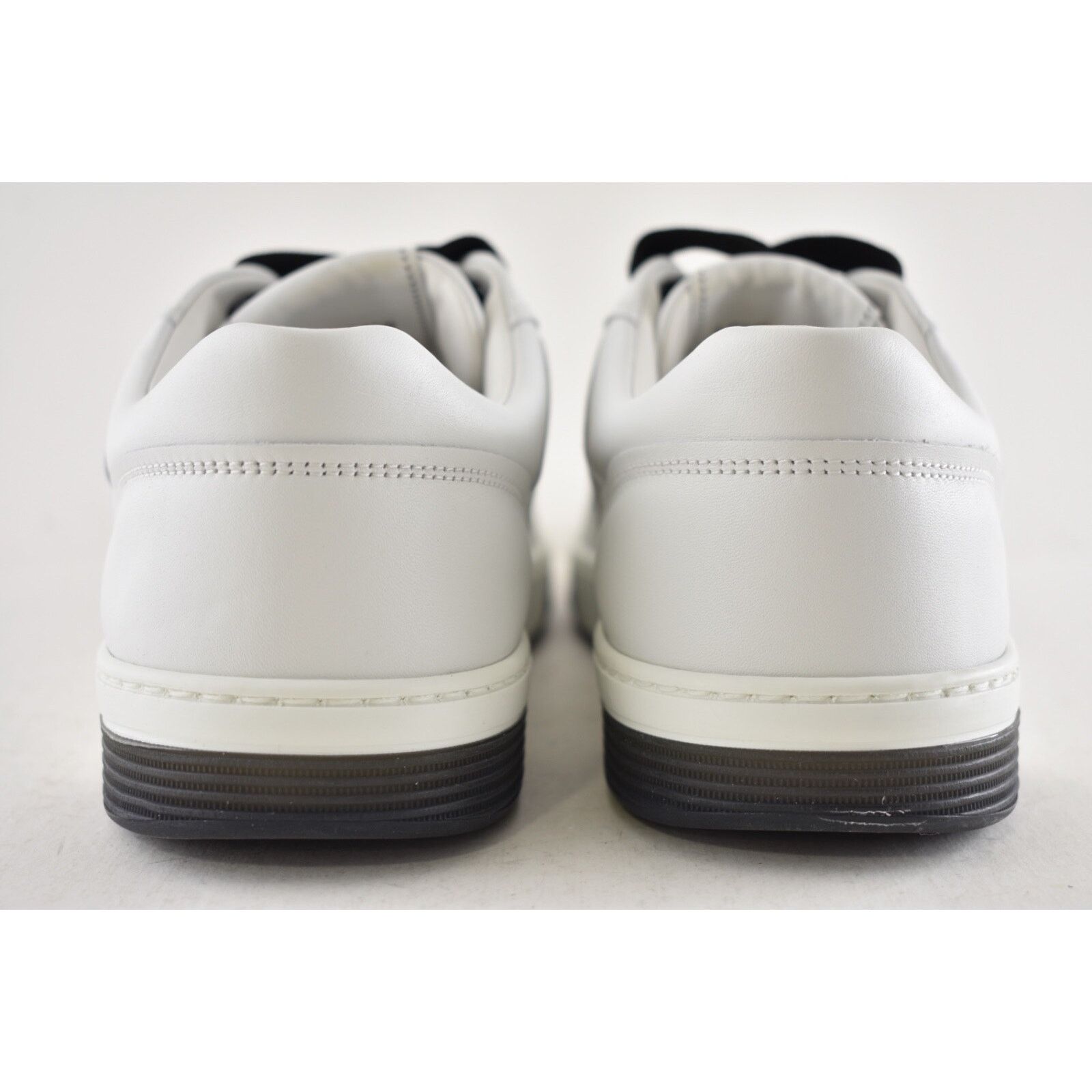 Chanel Chanel Leather CC Logo Flat Lace Up Runner Sneaker 42 Size US 12 / IT 42 - 14 Thumbnail