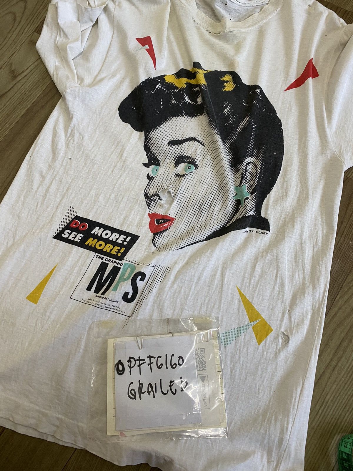 Vintage Vintage Candy Clark Distressed Tee Size US M / EU 48-50 / 2 - 11 Thumbnail