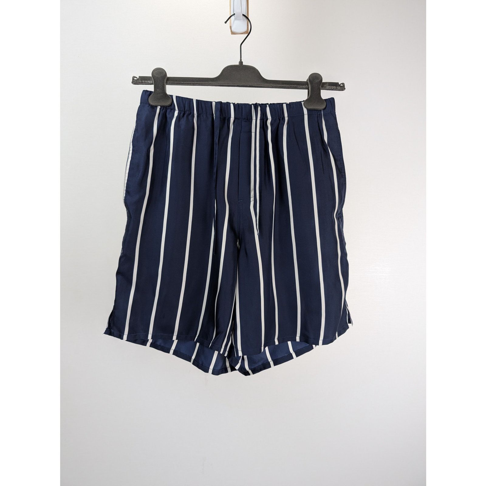 AMI o1rshd1 CC20 Stripped Shorts in Blue/White Size US 32 / EU 48 - 5 Thumbnail