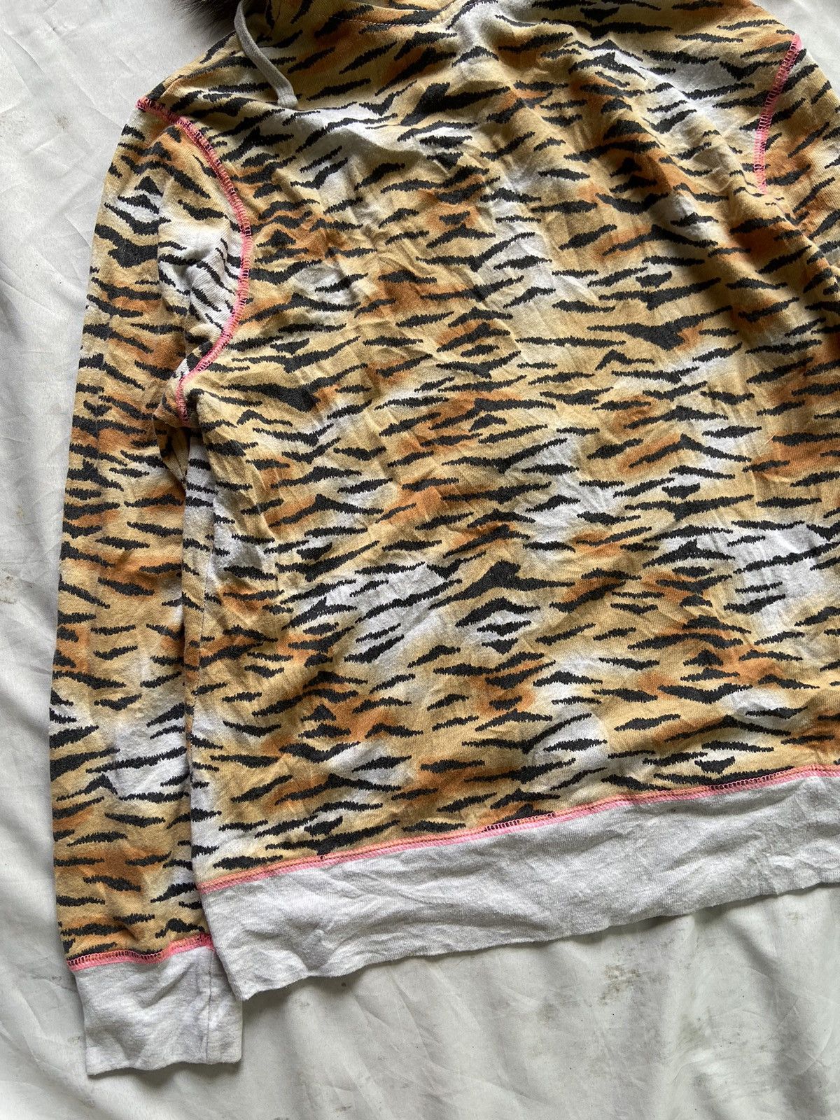 Japanese Brand TIGER PRINTED FUR ZIP HOODIE Size US S / EU 44-46 / 1 - 13 Thumbnail